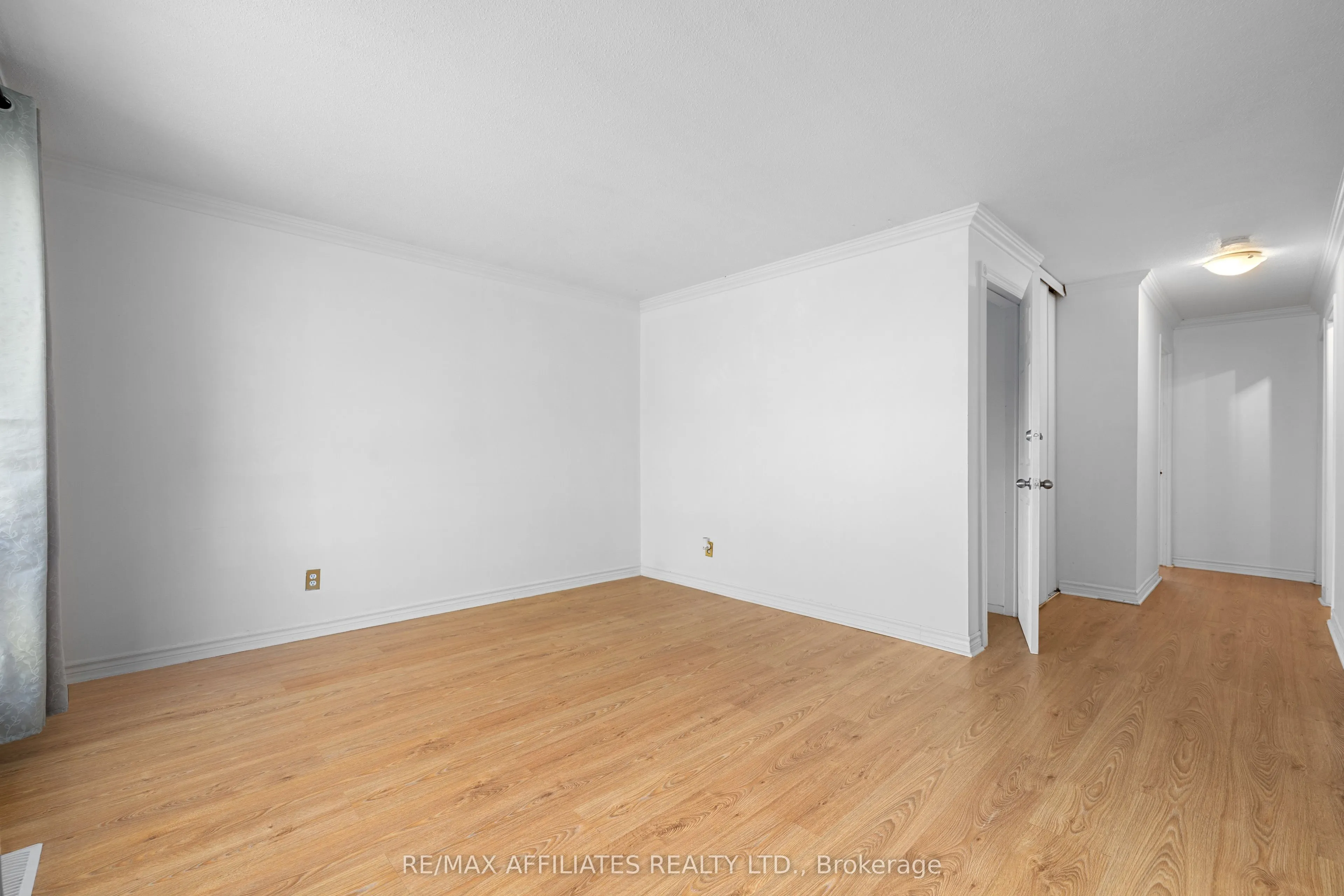 306 Woodfield Drive, #43