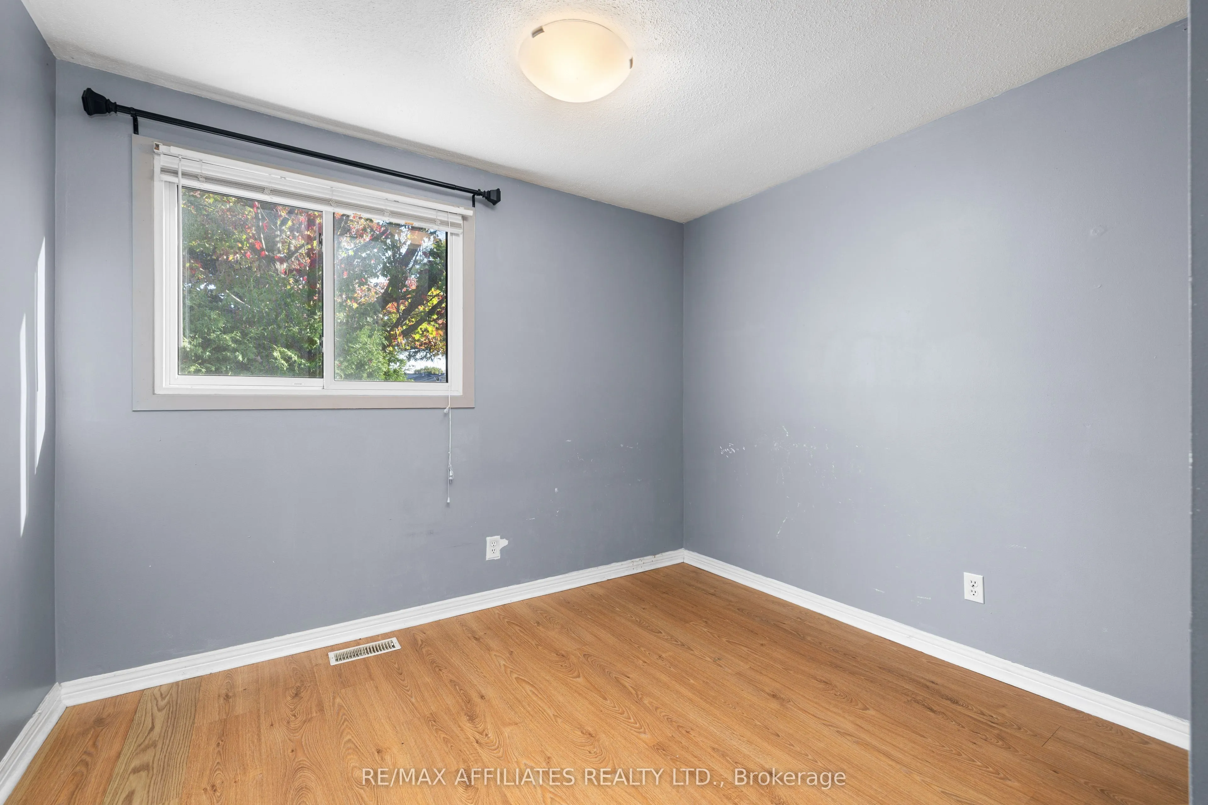 306 Woodfield Drive, #43