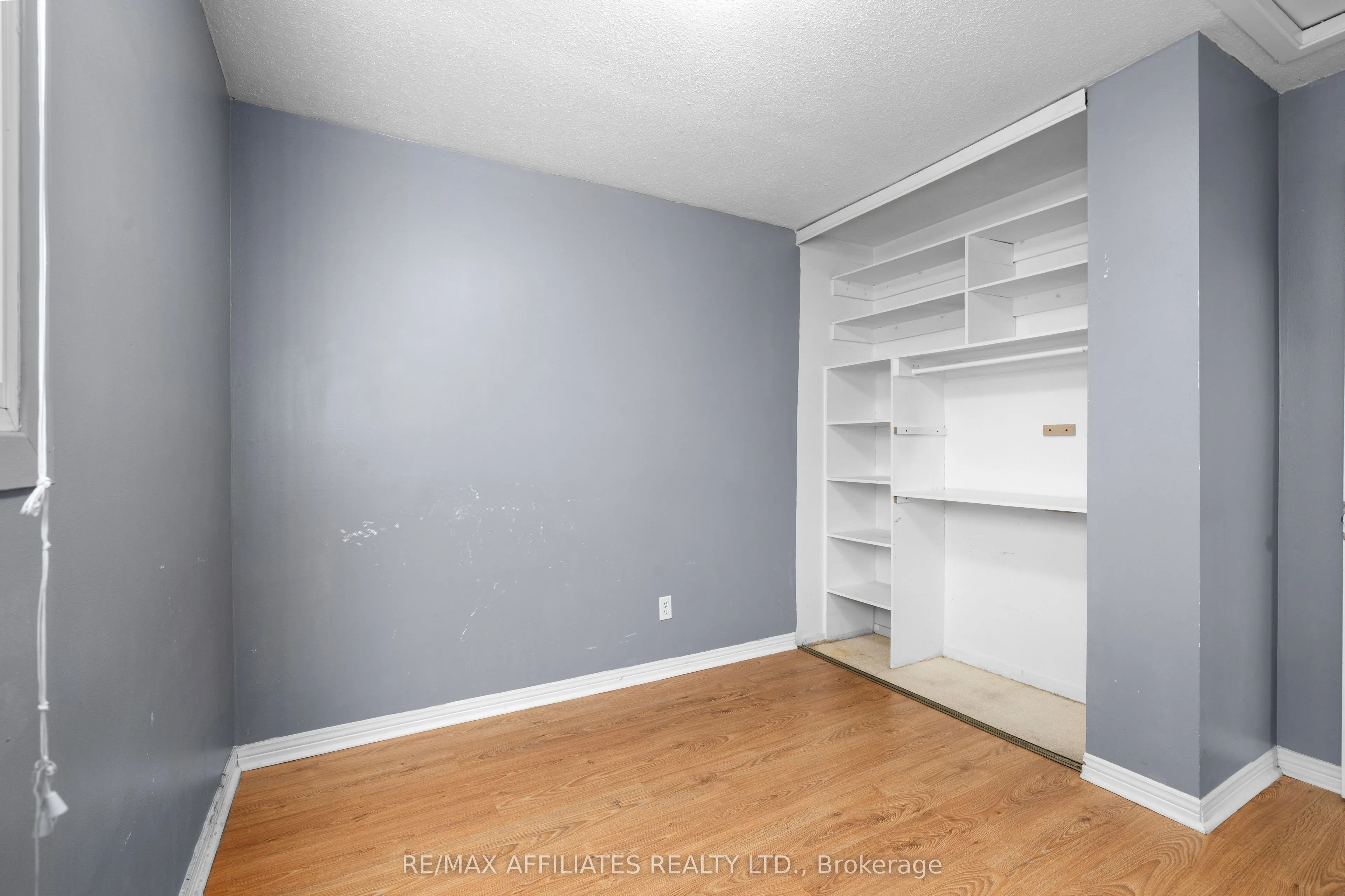 306 Woodfield Drive, #43