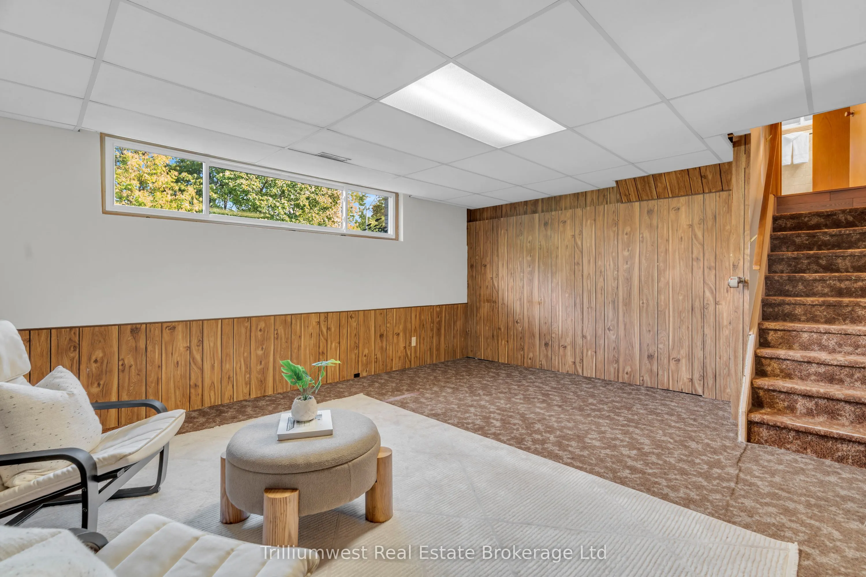 115 White Pine Crescent