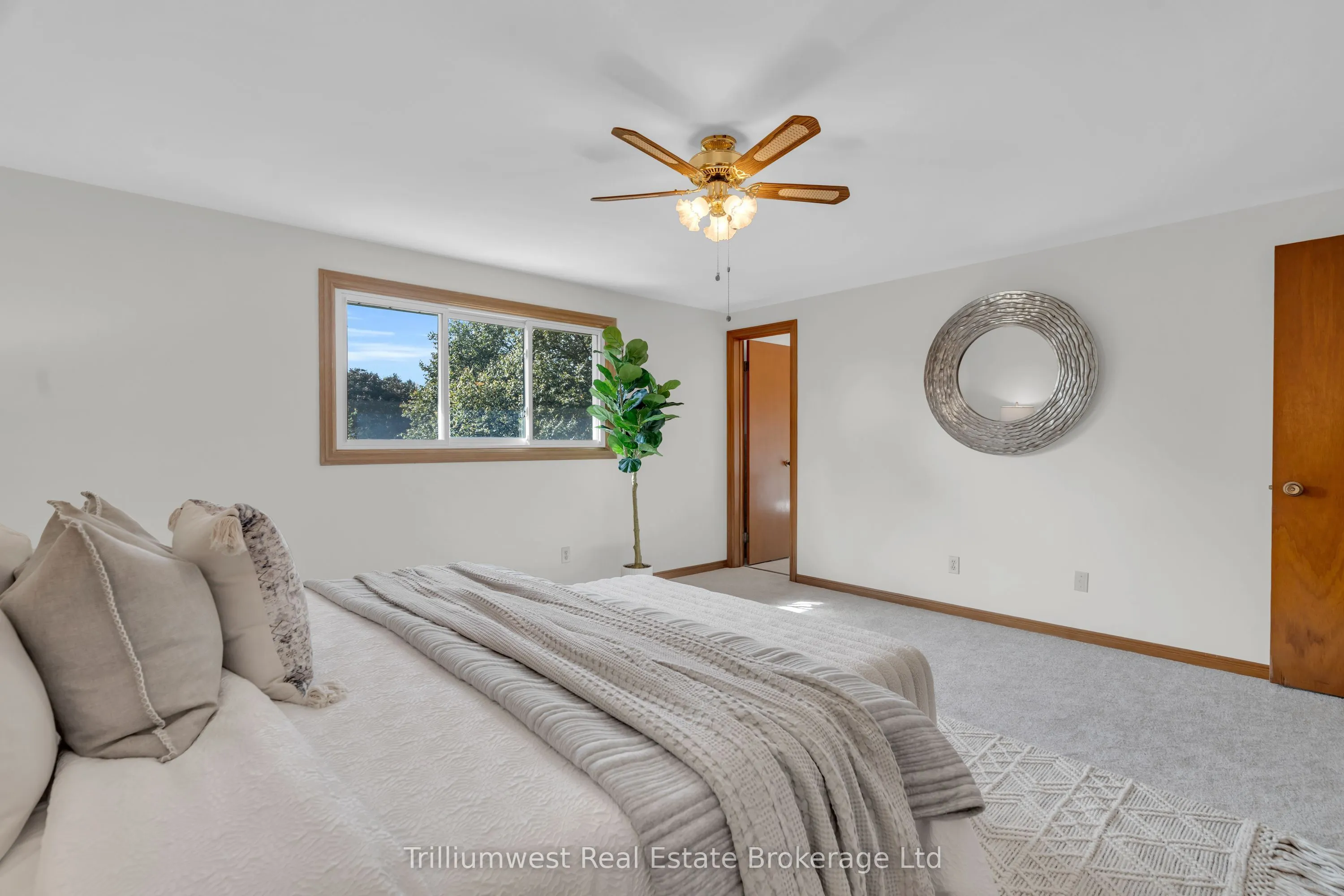 115 White Pine Crescent