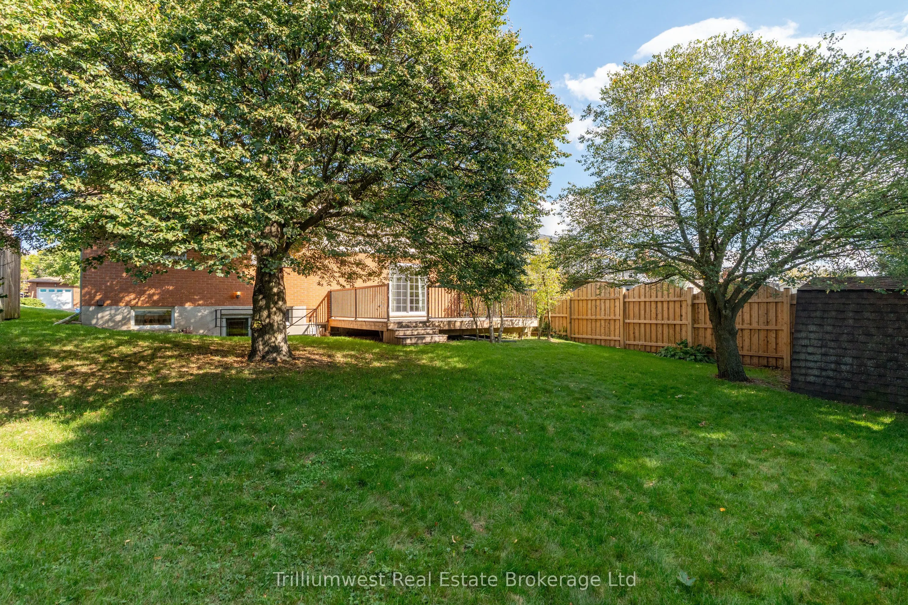 115 White Pine Crescent