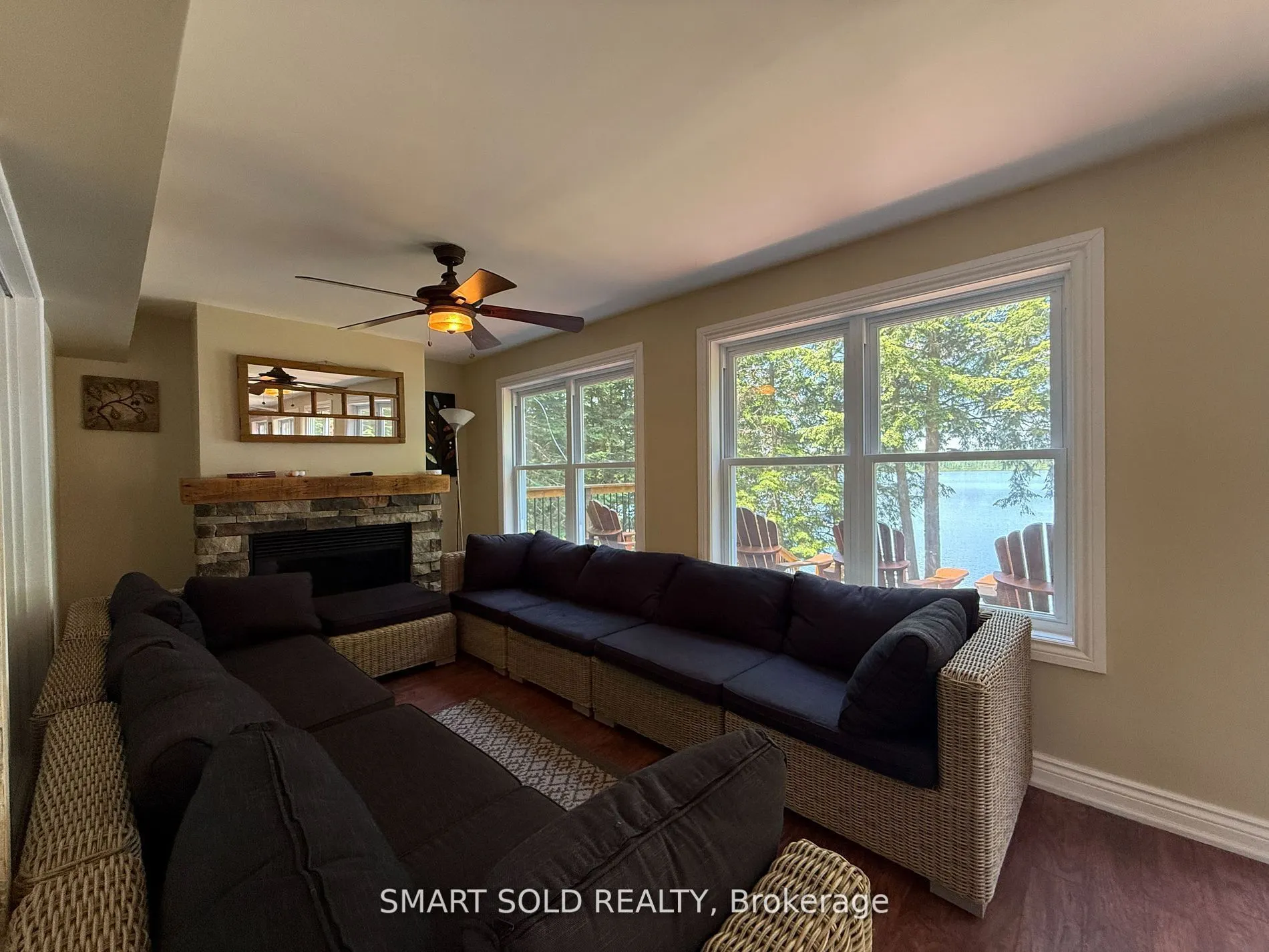 105 MUSKOKA GLENS COTTAGE Road