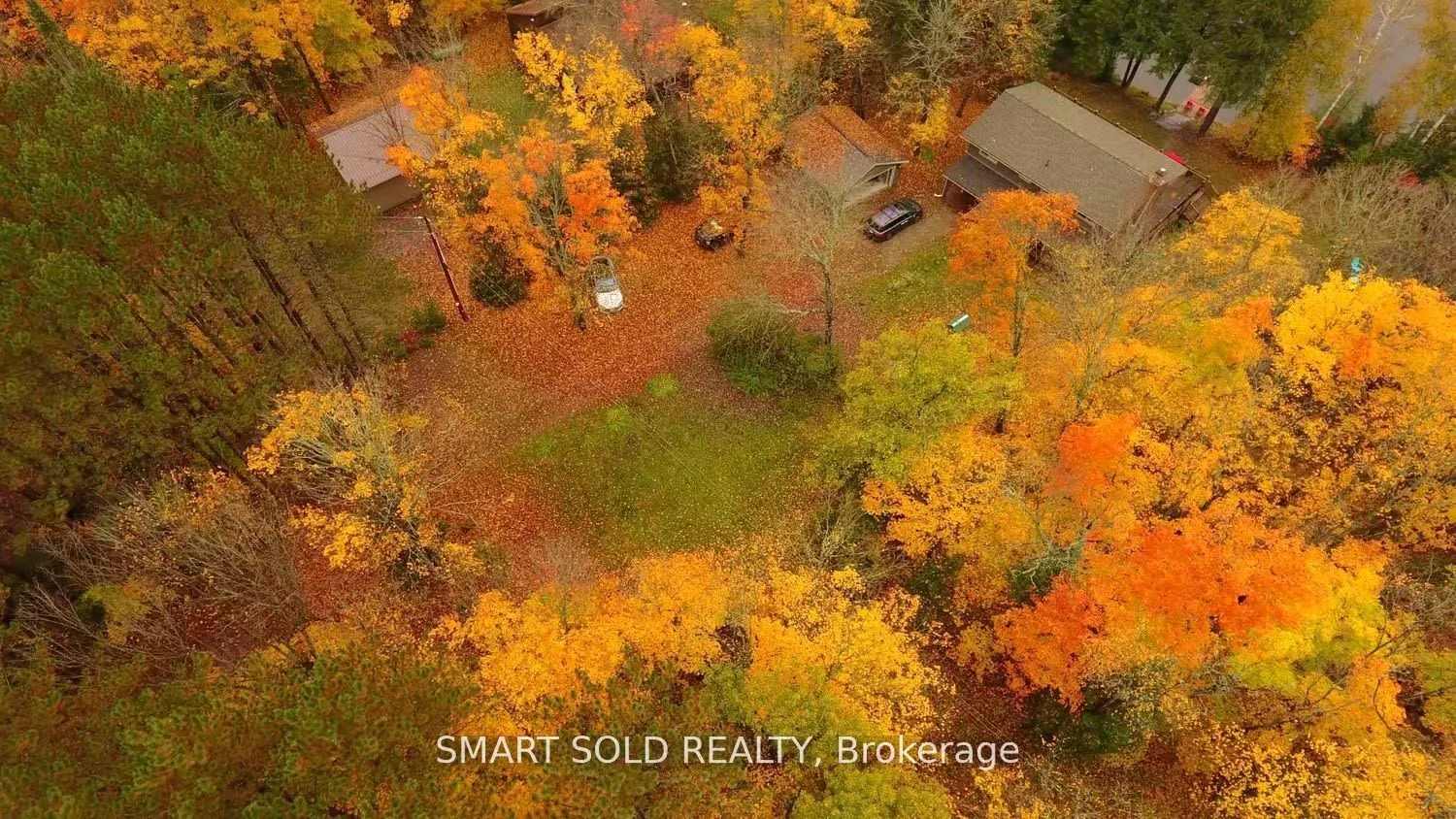105 MUSKOKA GLENS COTTAGE Road