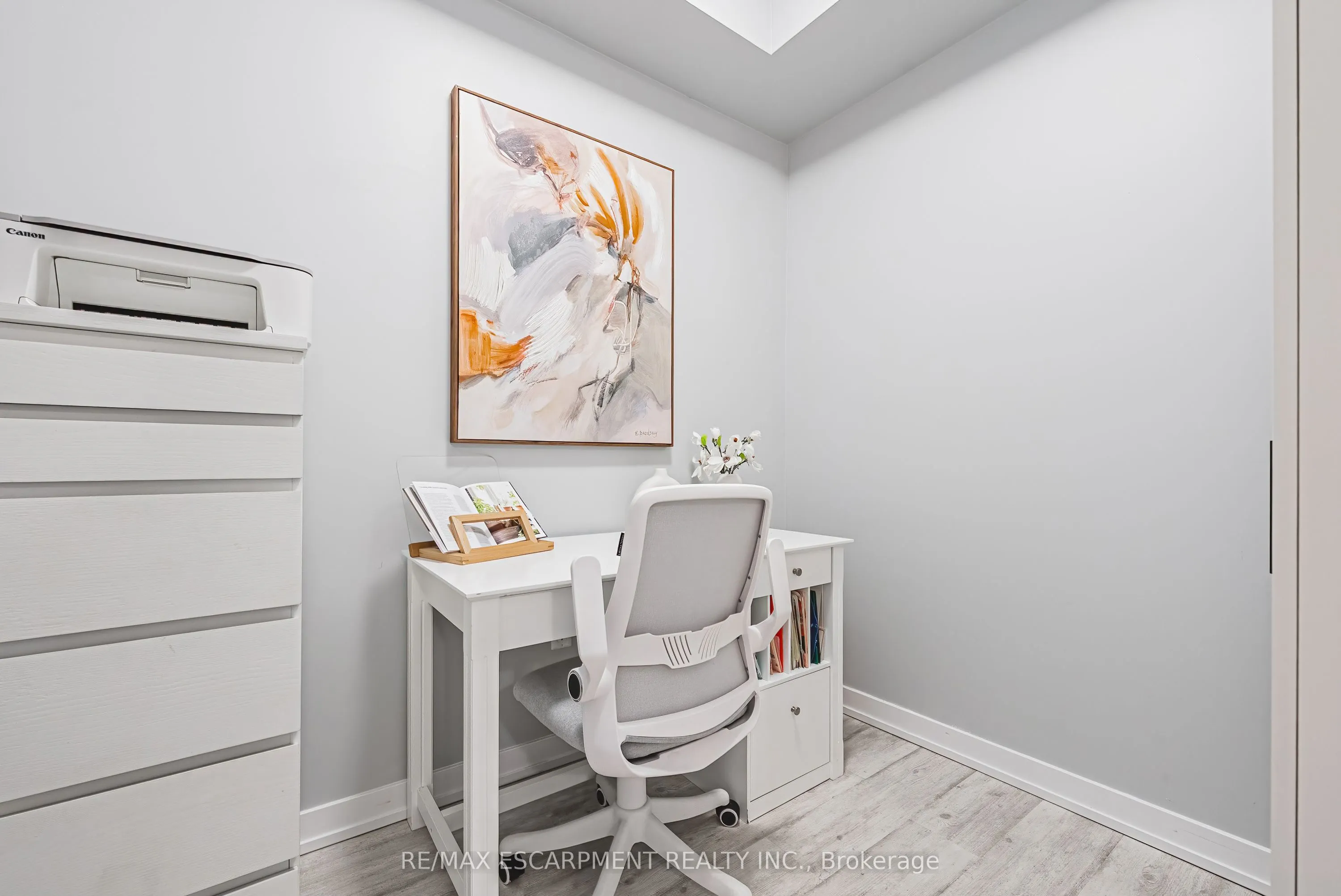 125 Shoreview Place, #428
