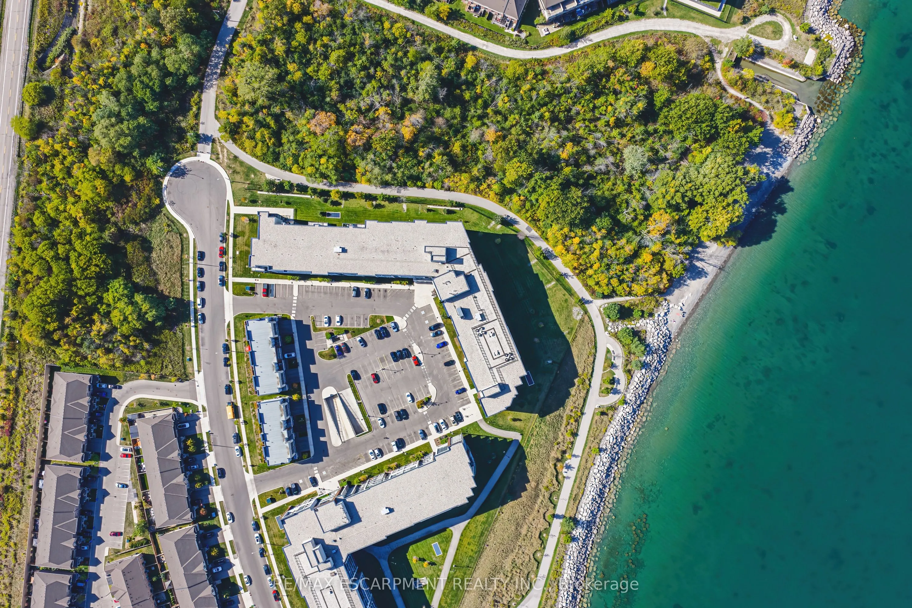 125 Shoreview Place, #428