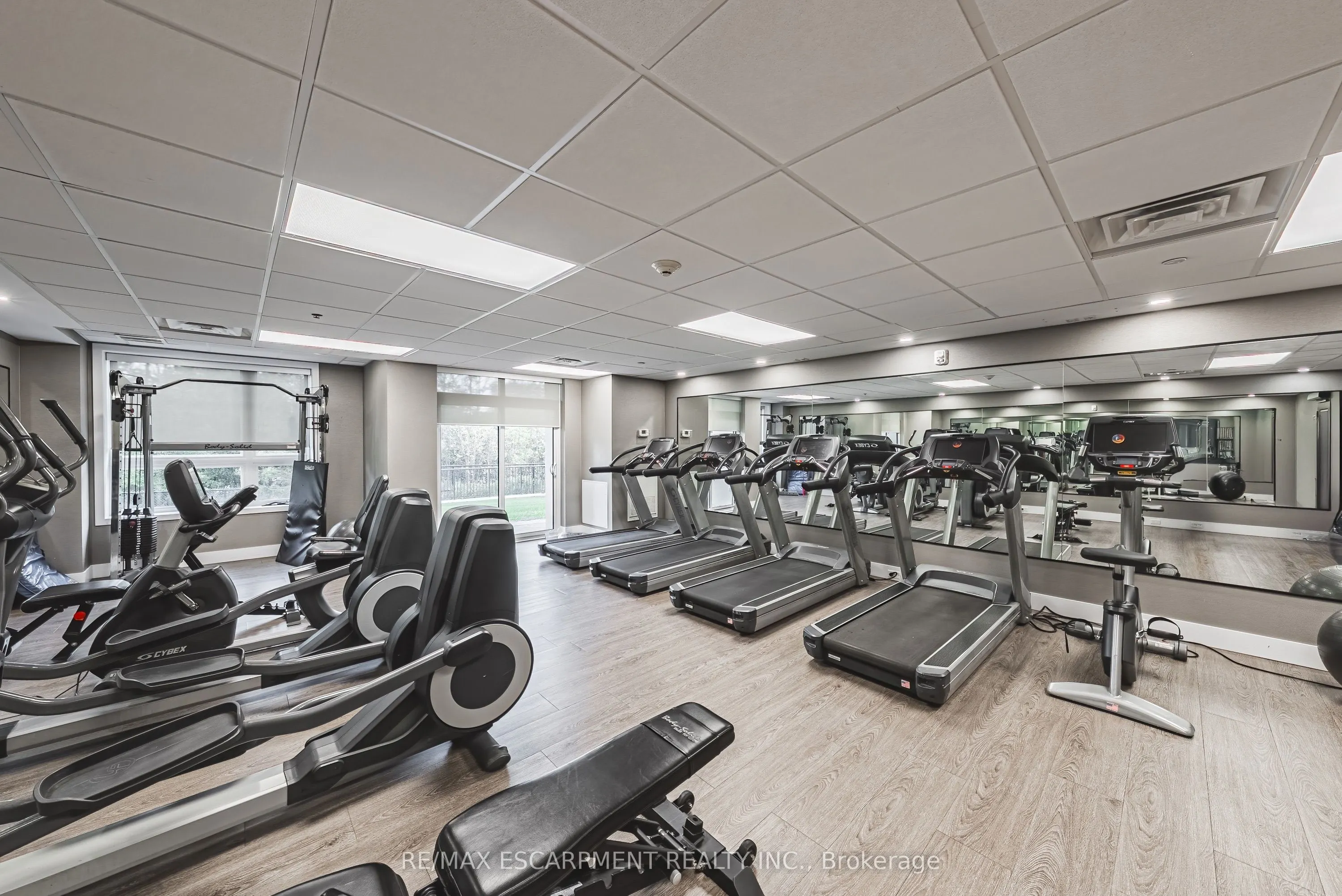 125 Shoreview Place, #428