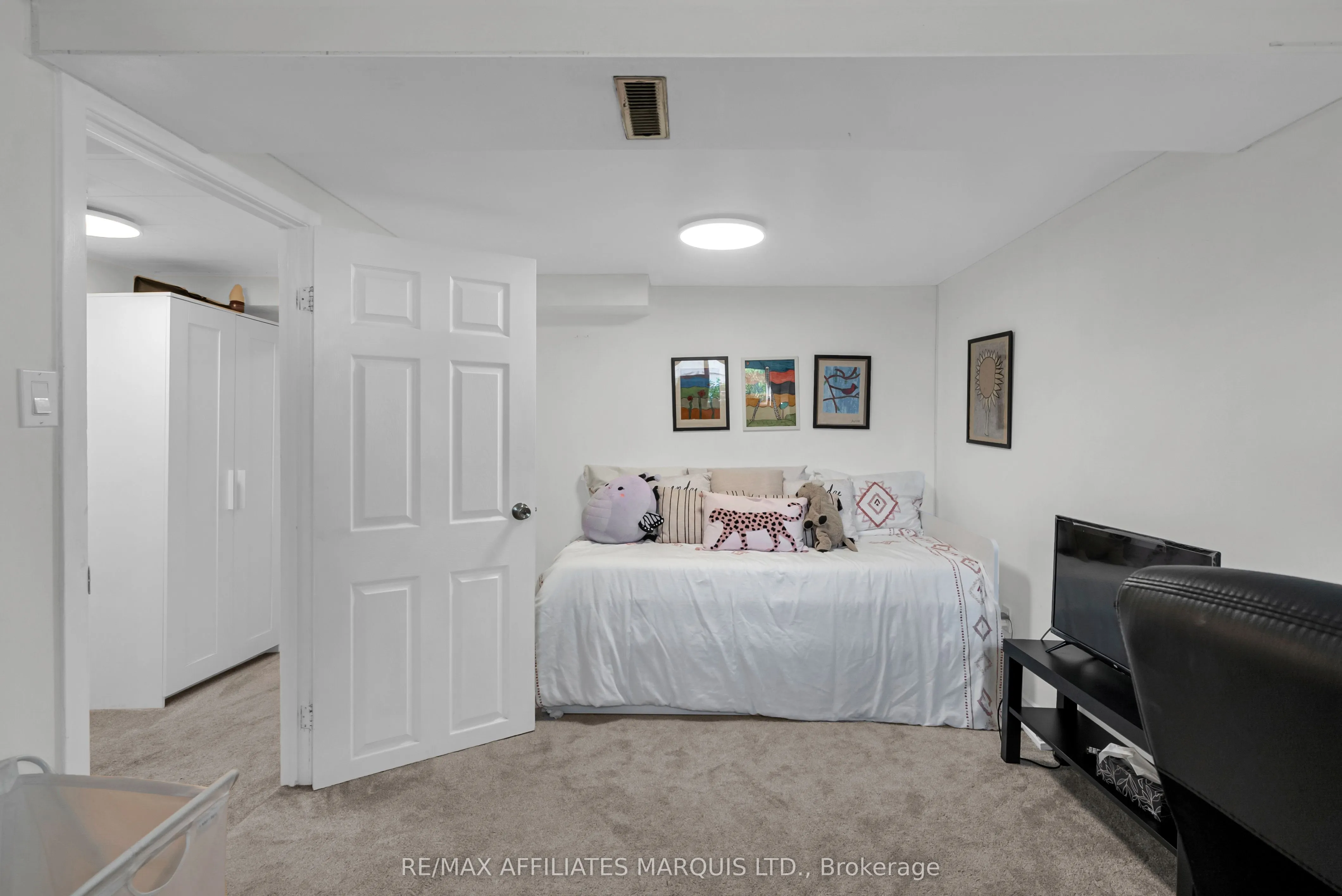 403 Susan Avenue