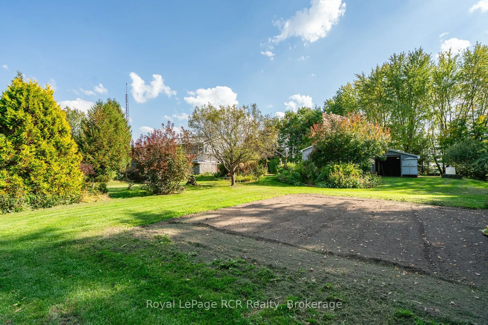 74074 10 Side Road