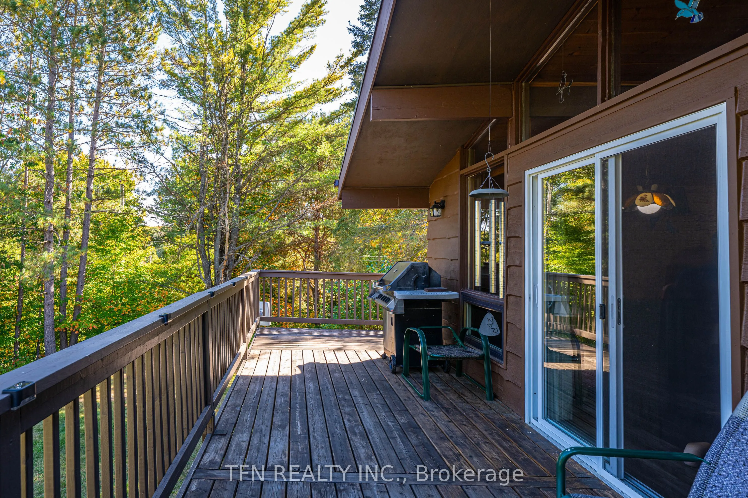 110 Machar Strong Boundary Road W