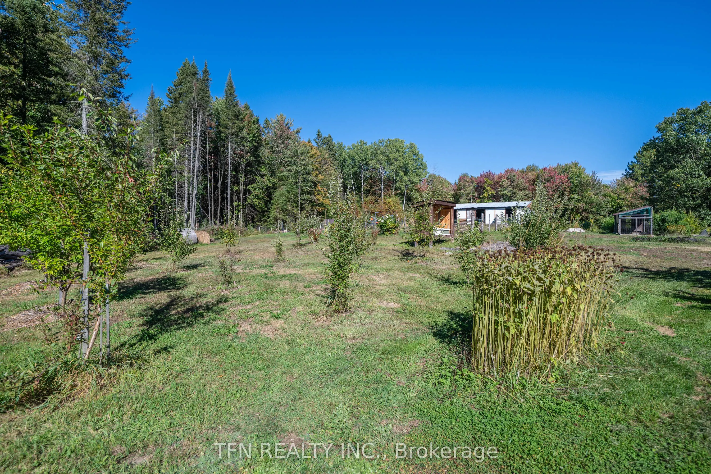 110 Machar Strong Boundary Road W