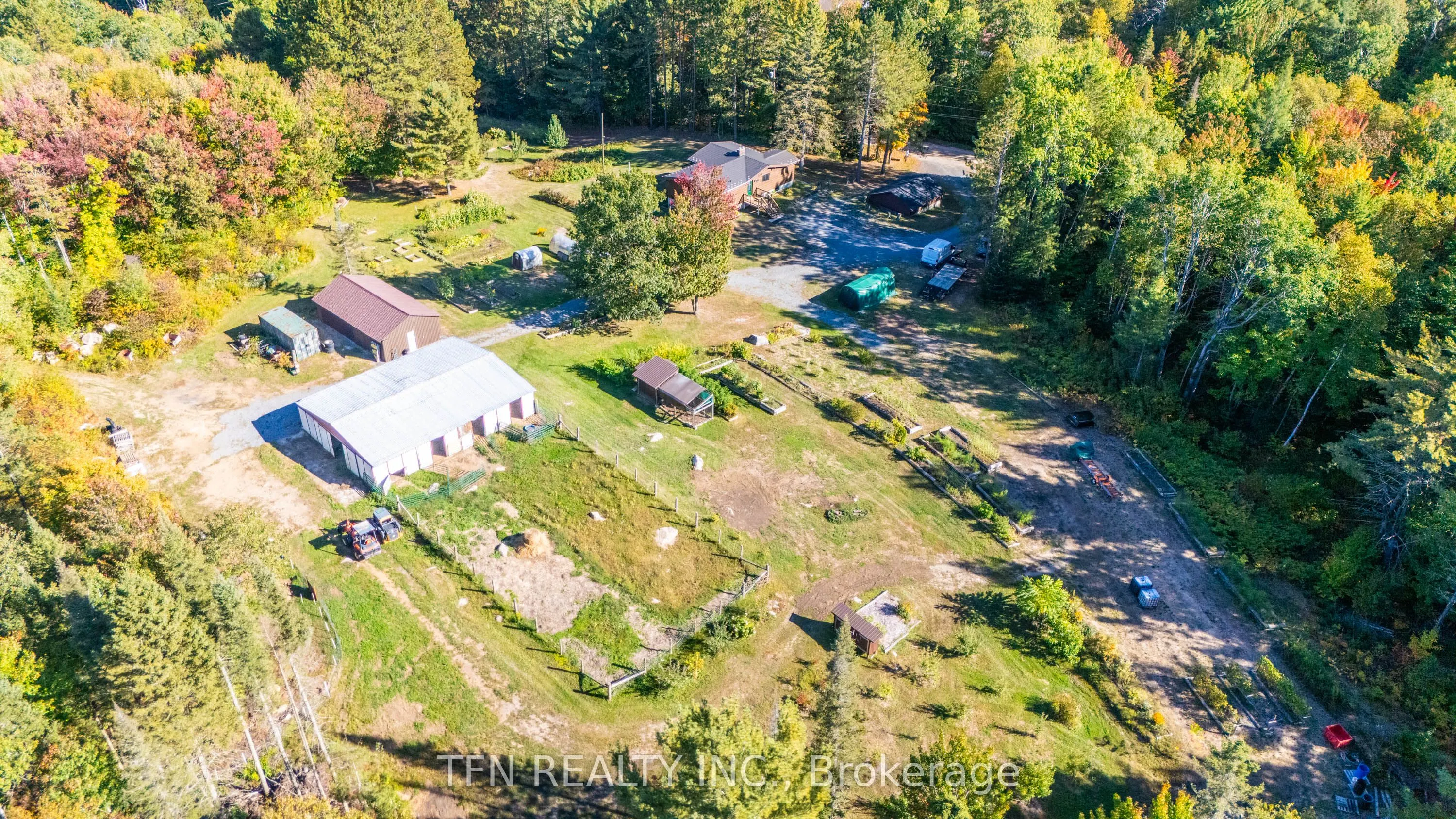 110 Machar Strong Boundary Road W
