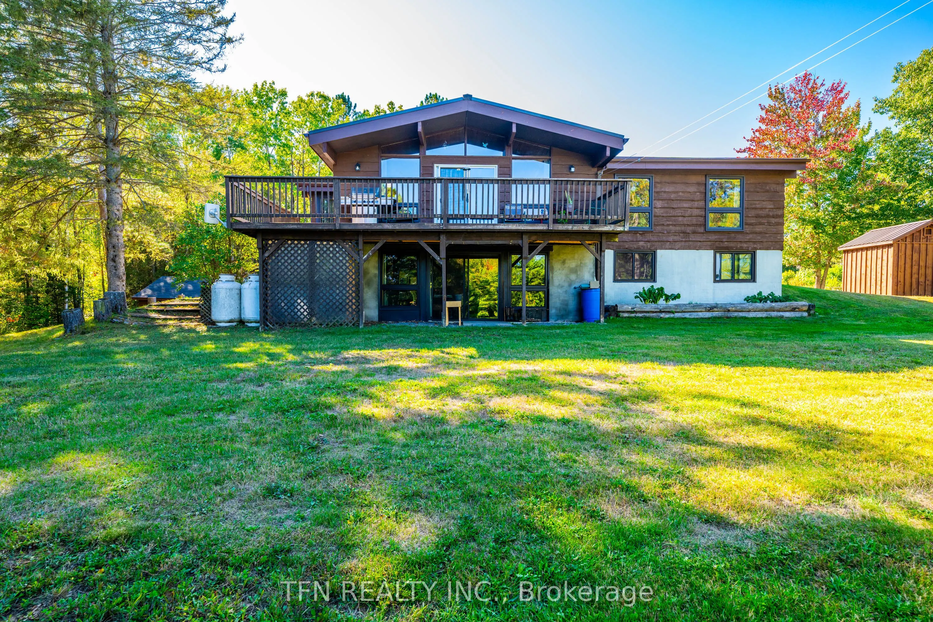110 Machar Strong Boundary Road W
