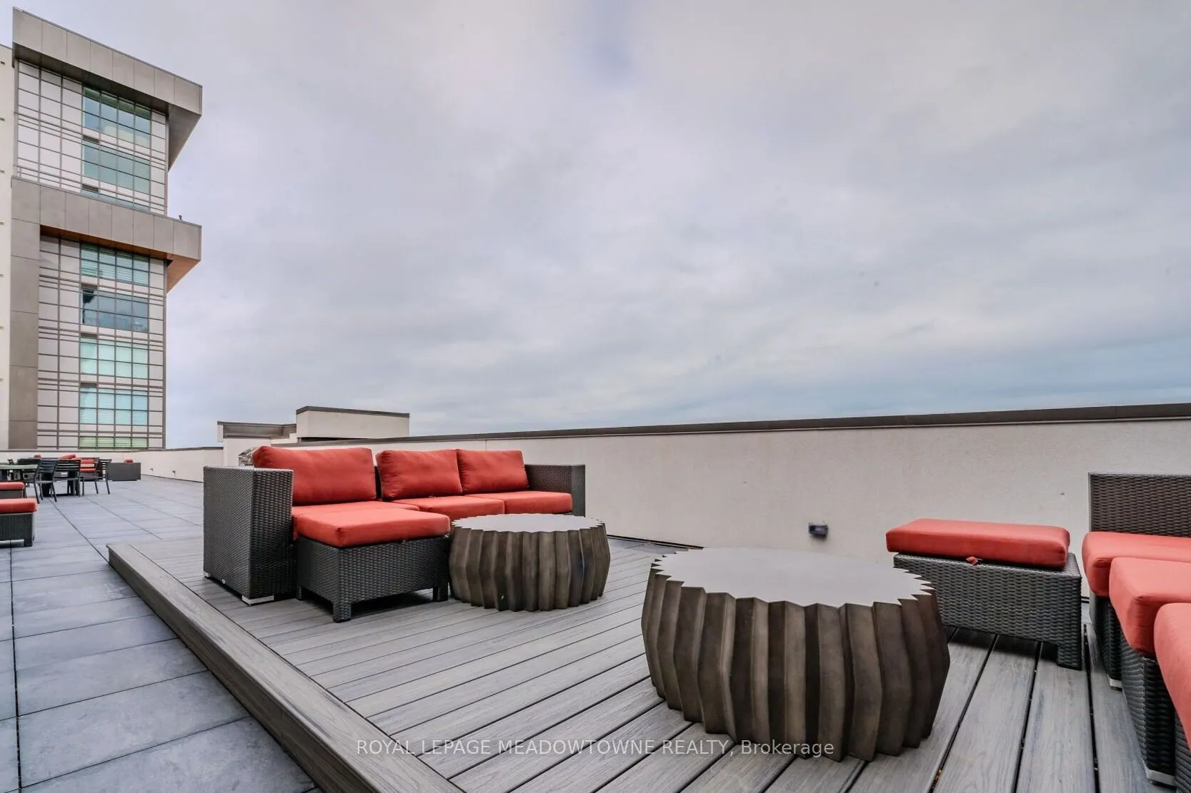 460 Dundas Street E, #501