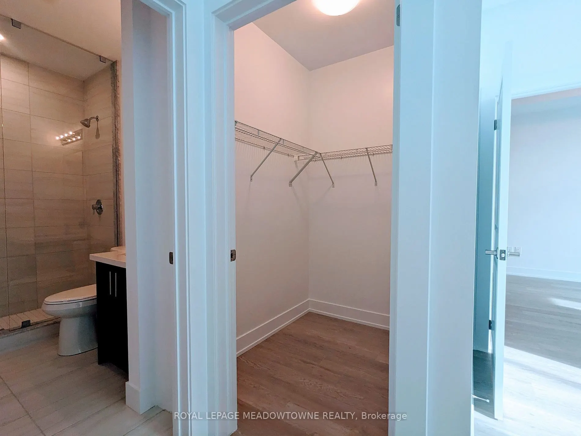 460 Dundas Street E, #501