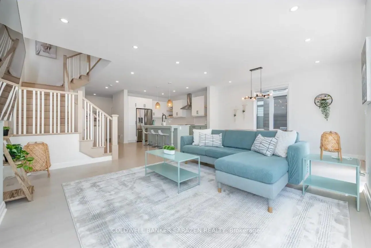 22 STANHOPE Court