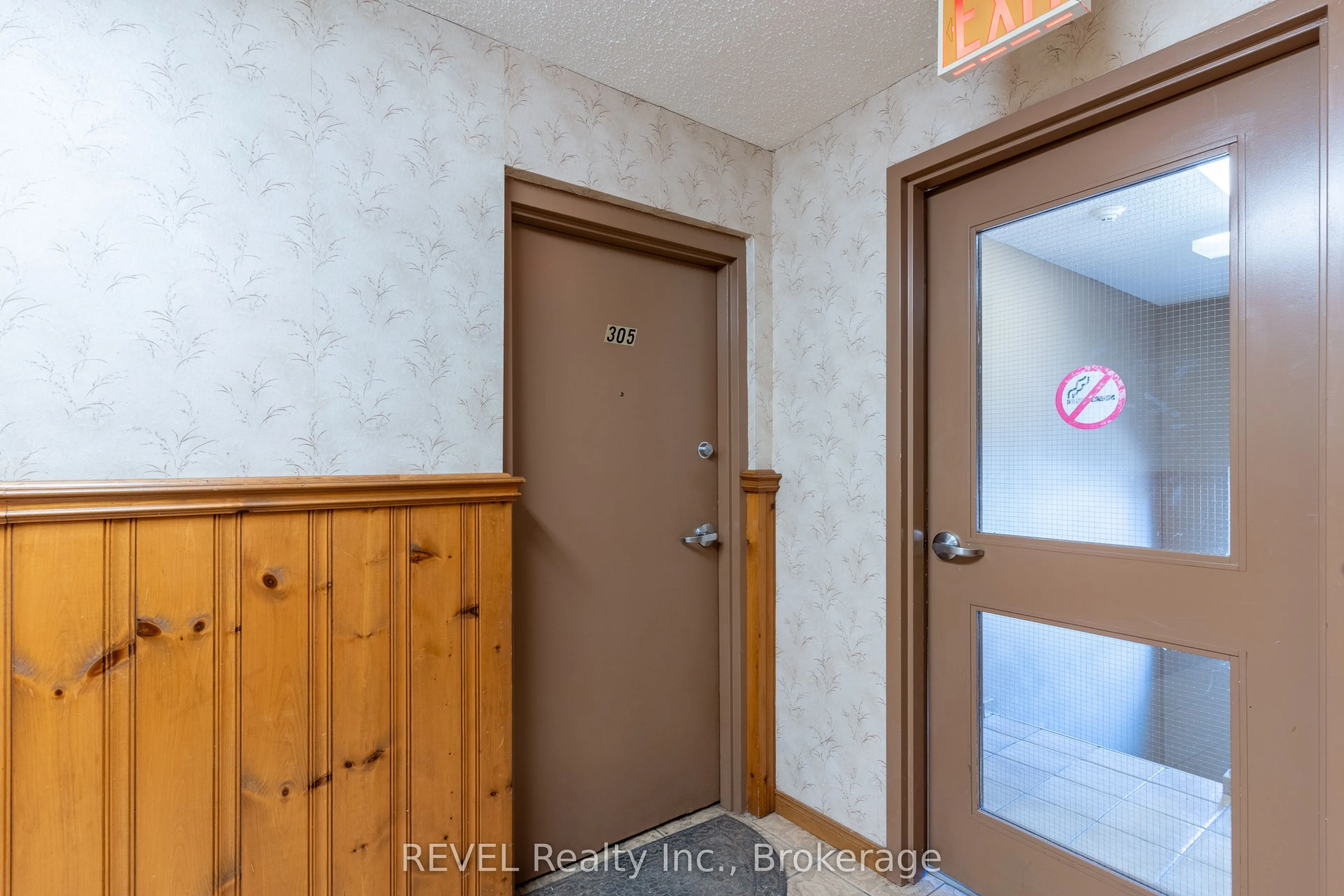 5222 Portage Road, #305