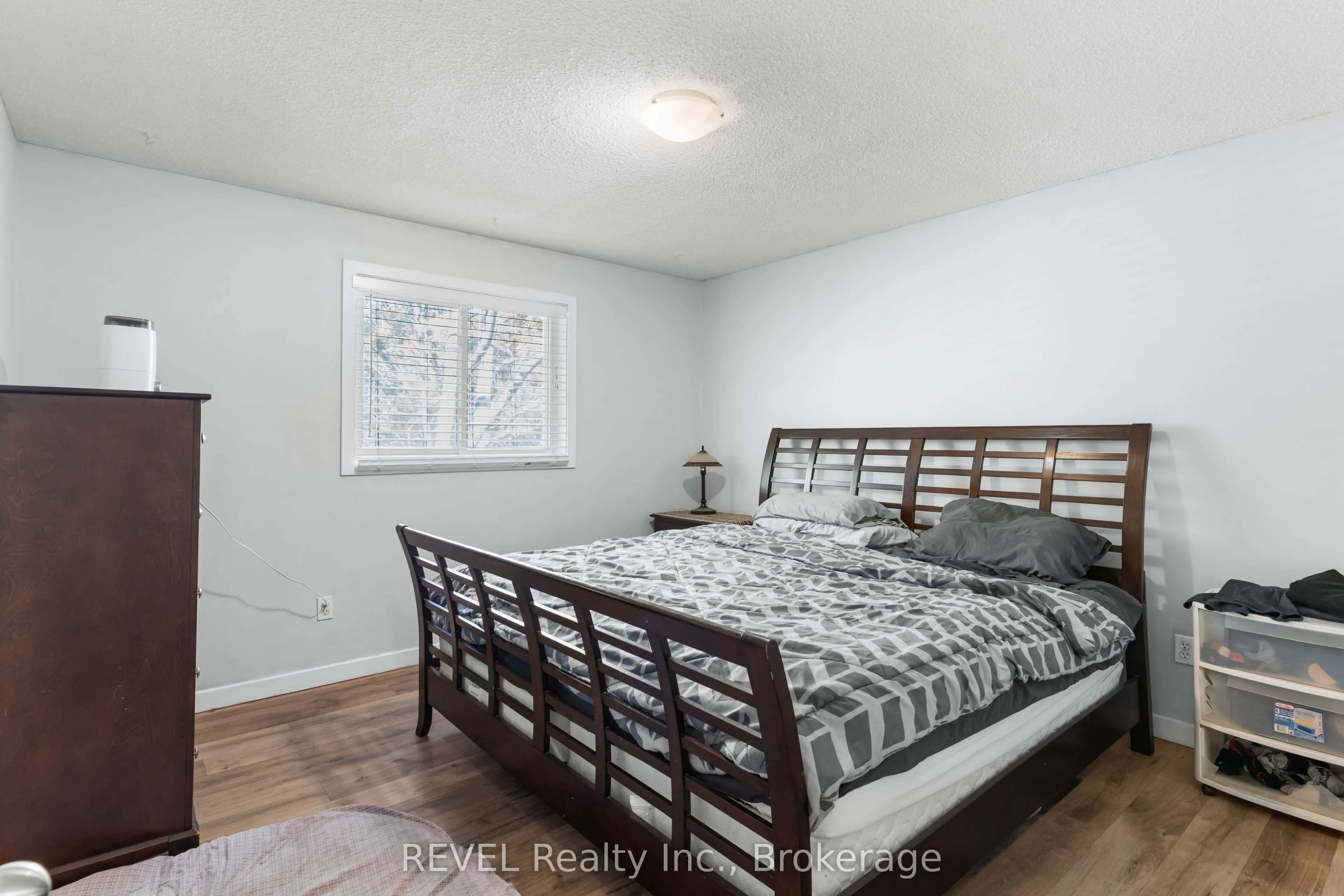 5222 Portage Road, #305
