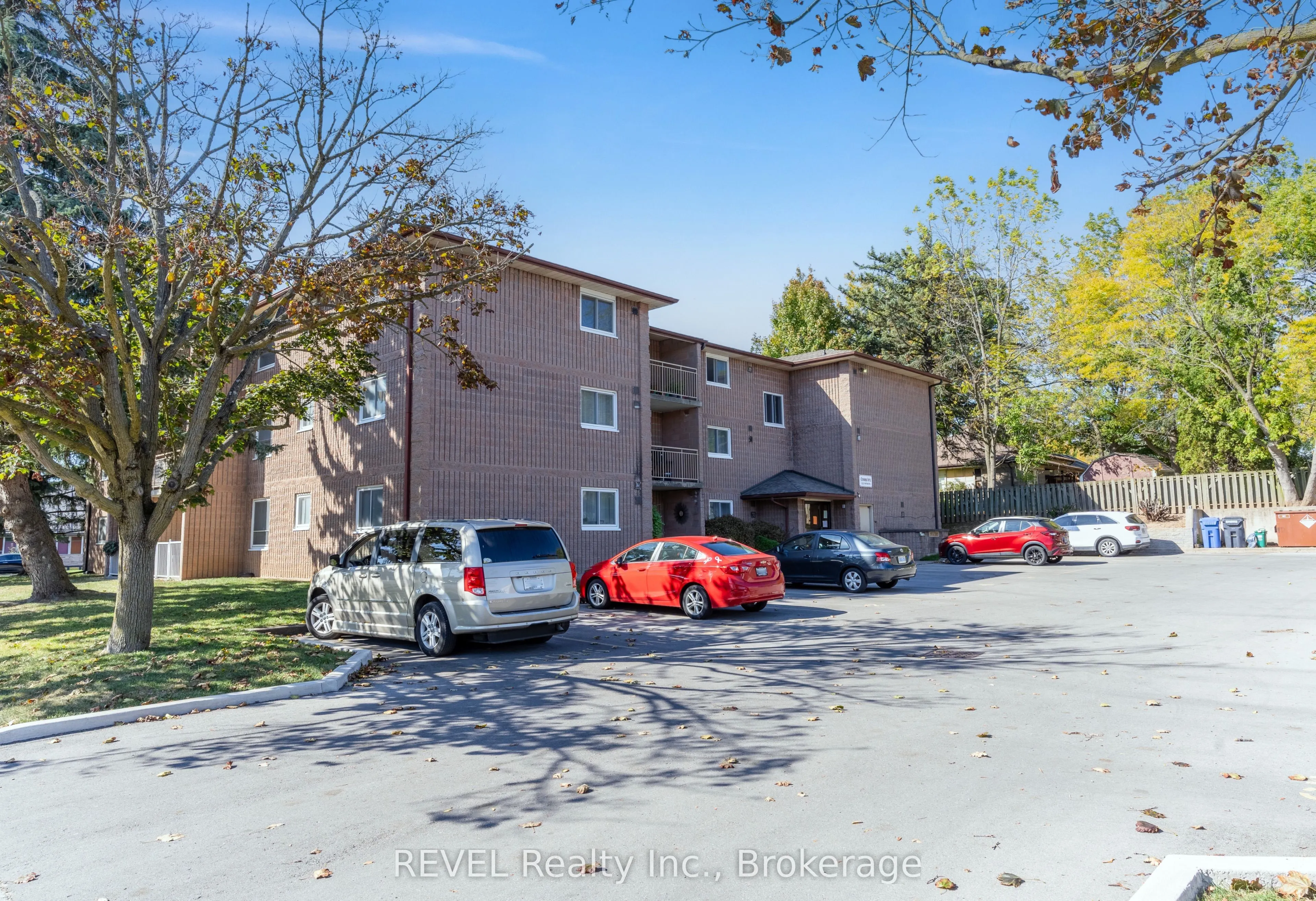 5222 Portage Road, #305