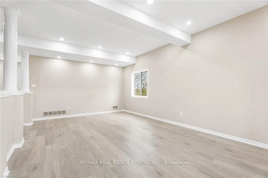 155 Elmira Road N