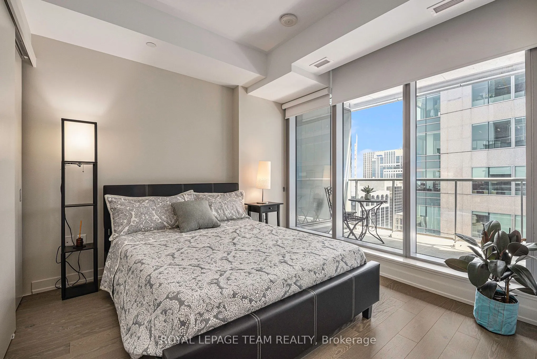 101 Queen Street, #1509