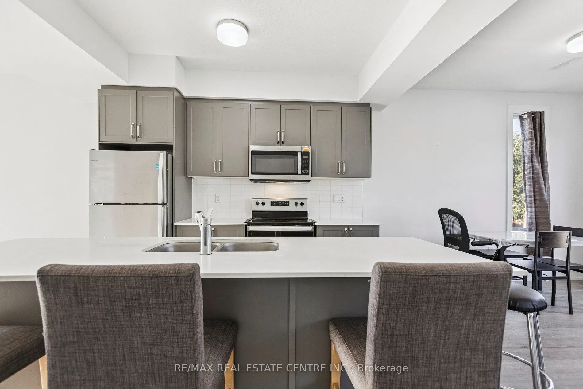 99 Roger Street, #62