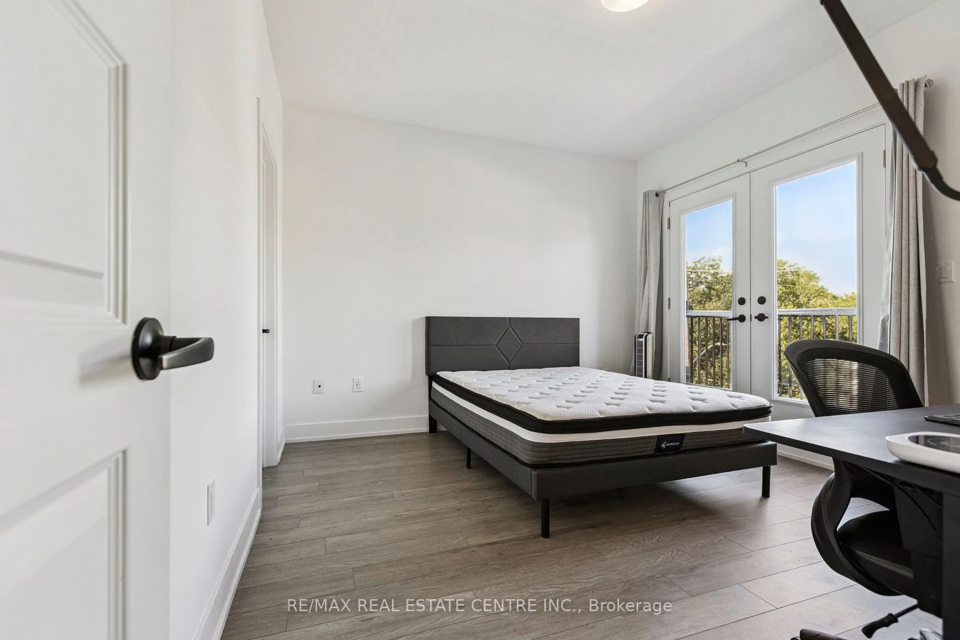 99 Roger Street, #62