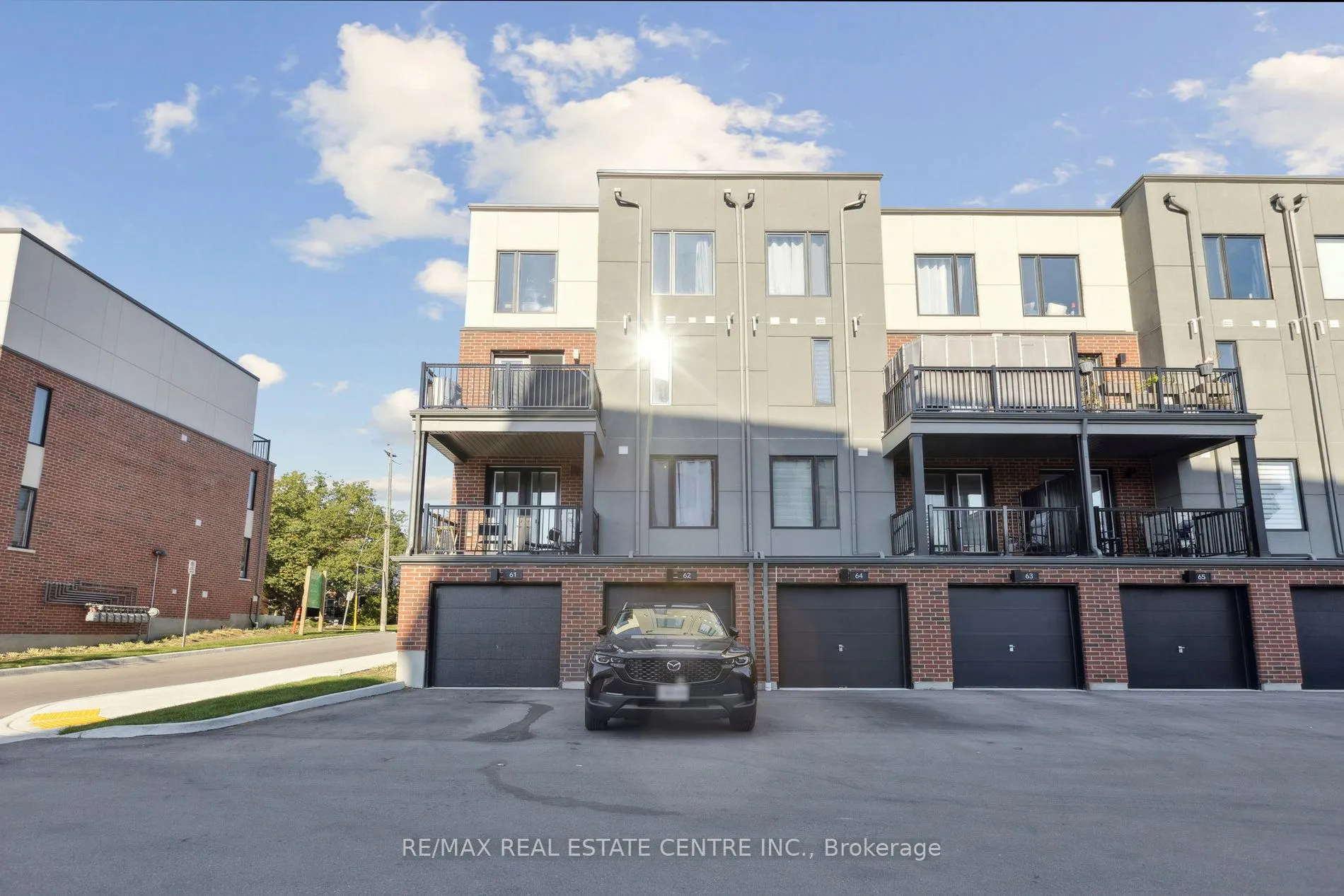 99 Roger Street, #62
