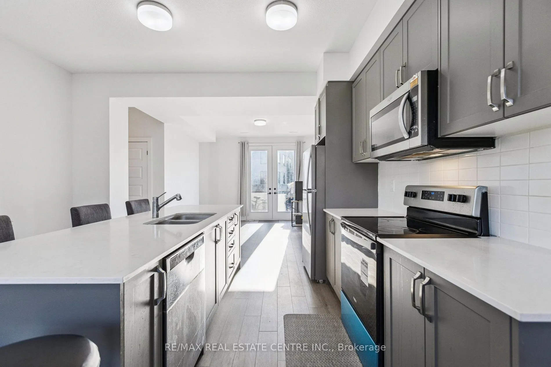 99 Roger Street, #62