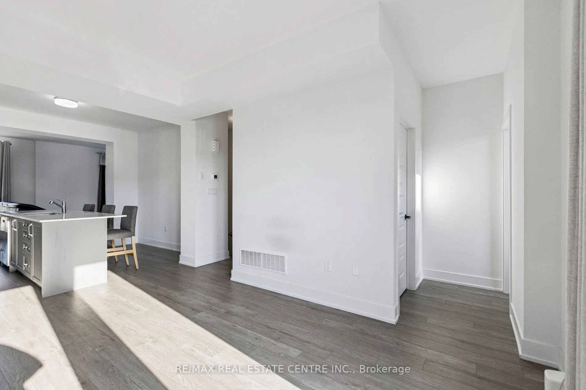 99 Roger Street, #62