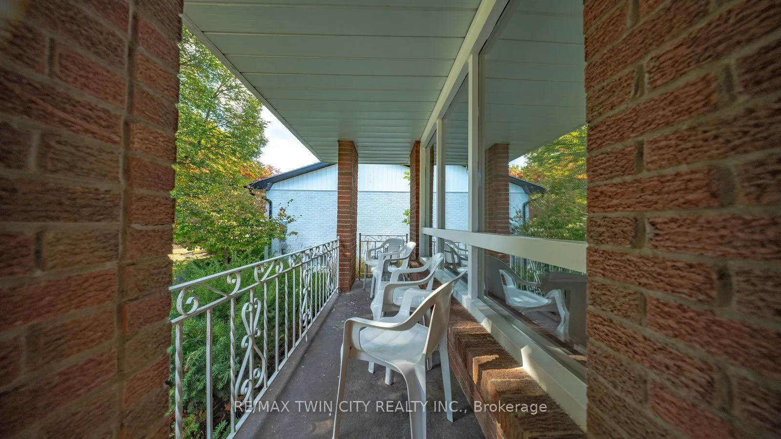 6 Ventnor Court