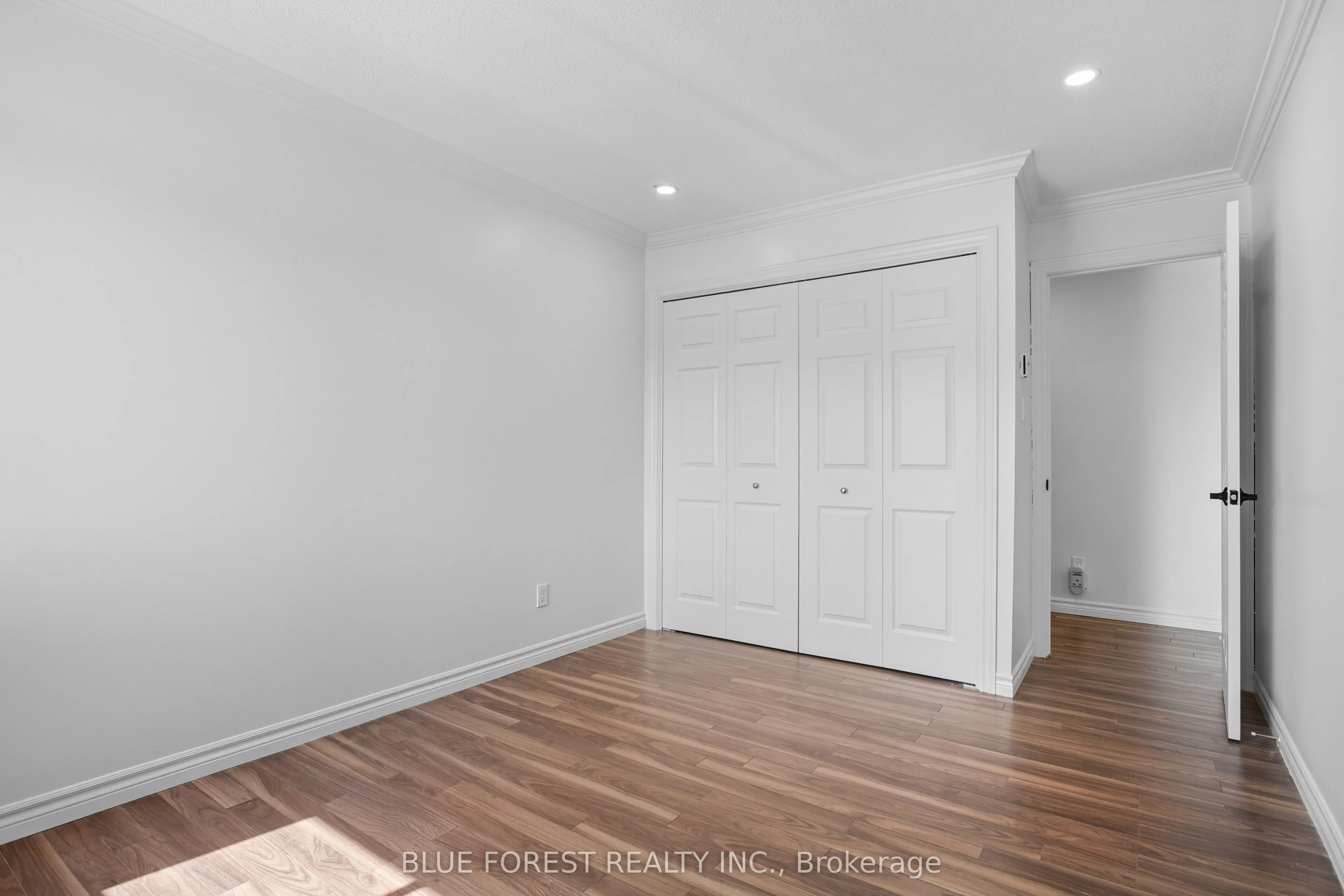 731 Deveron Crescent, #308