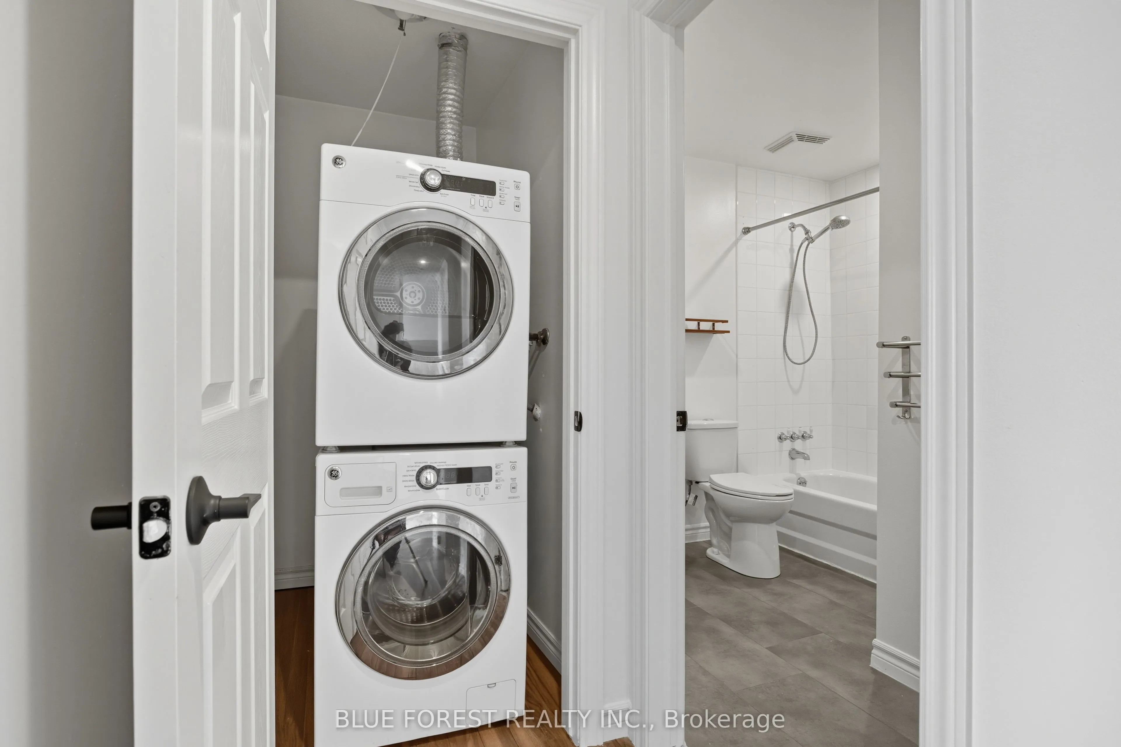 731 Deveron Crescent, #308