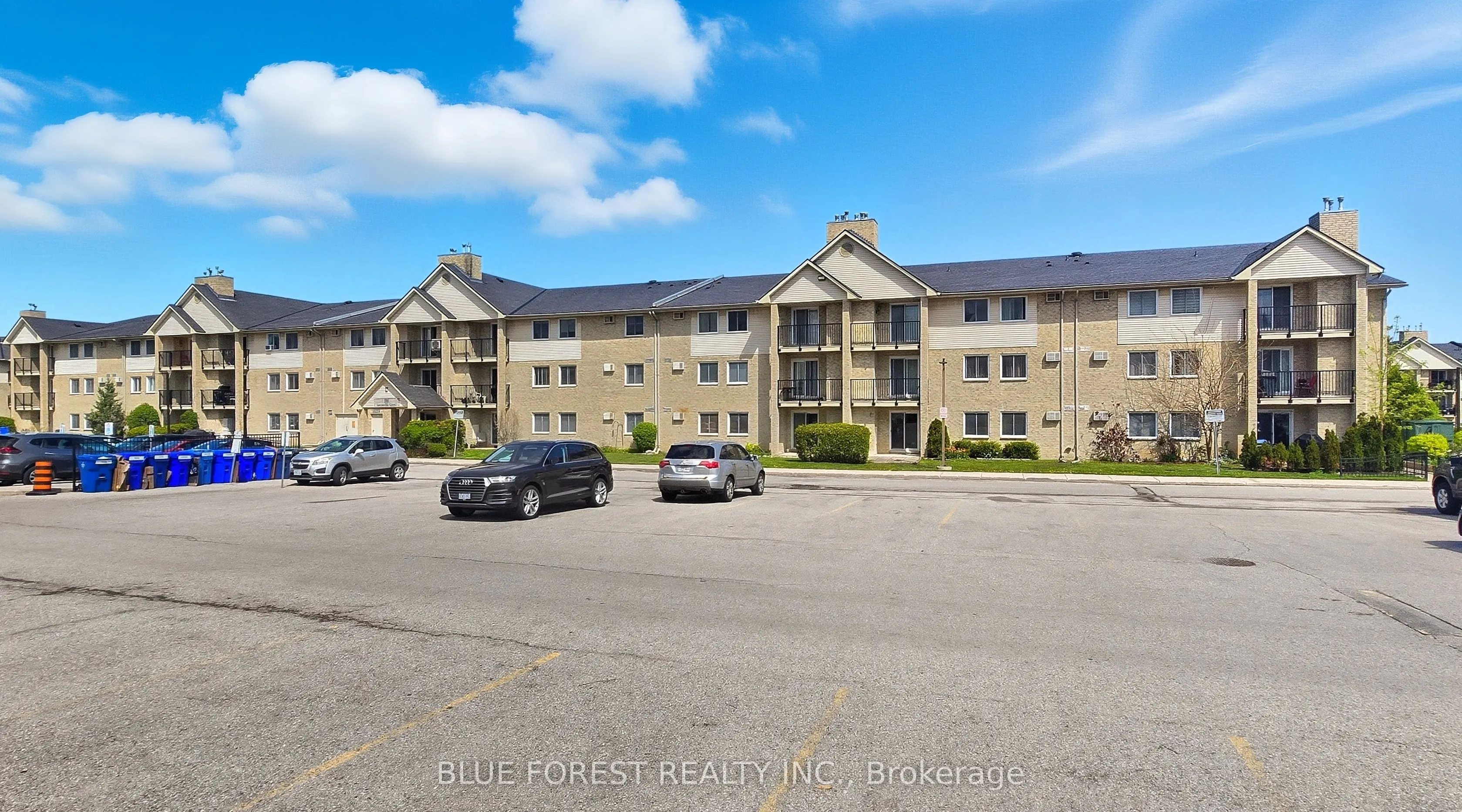 731 Deveron Crescent, #308