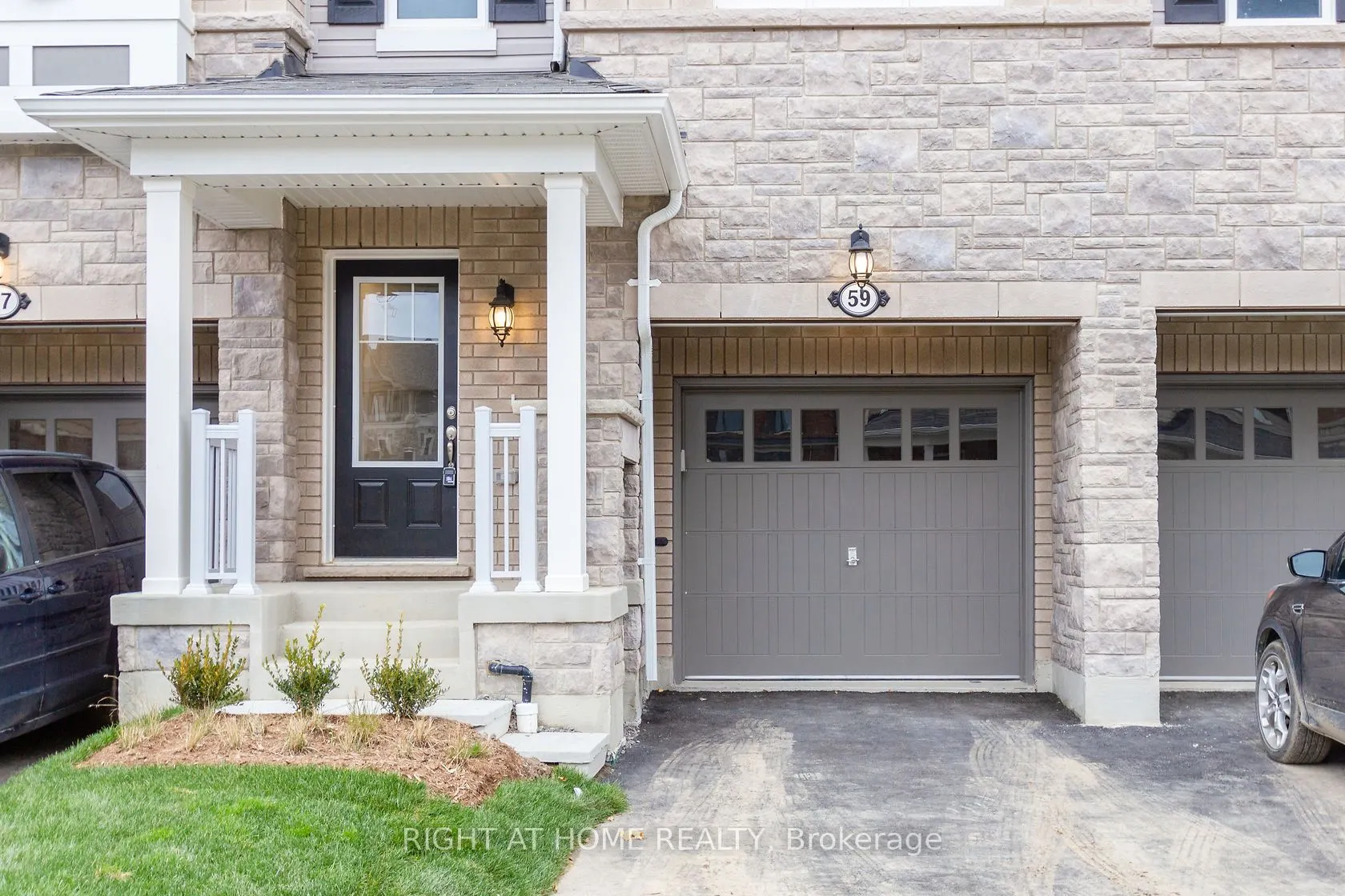 59 Hibiscus Lane