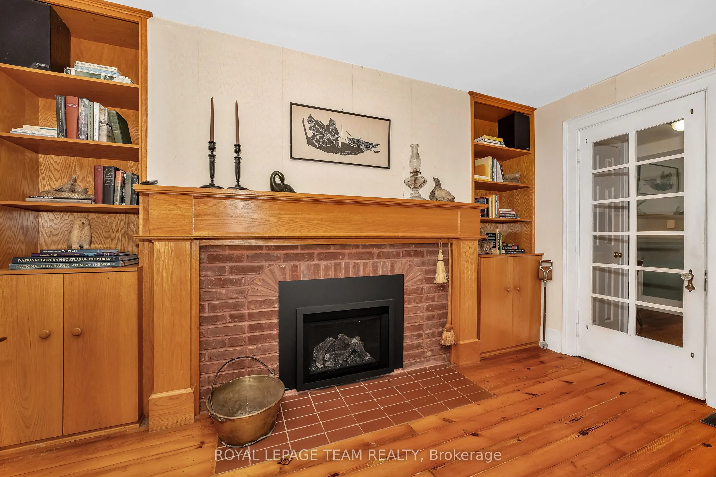 2307 Scrivens Drive