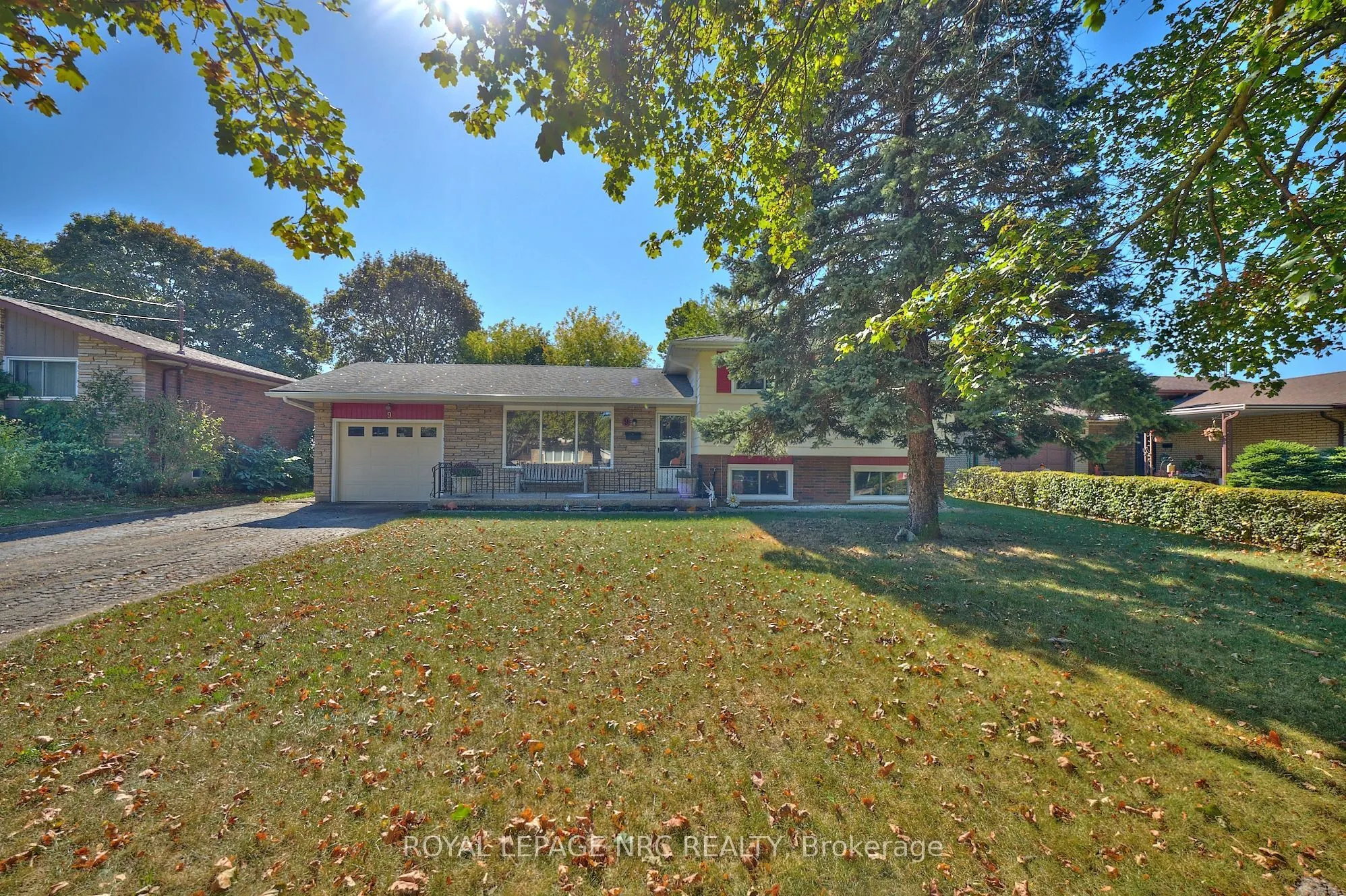9 Royal Manor Drive