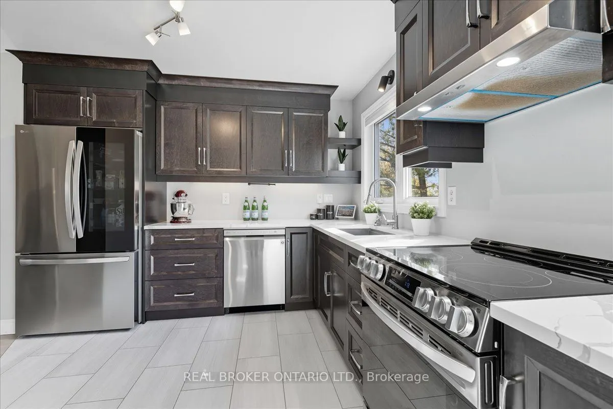 230 Blackhorne Drive, #9