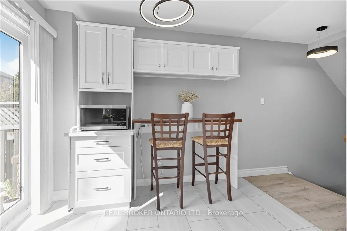 230 Blackhorne Drive, #9