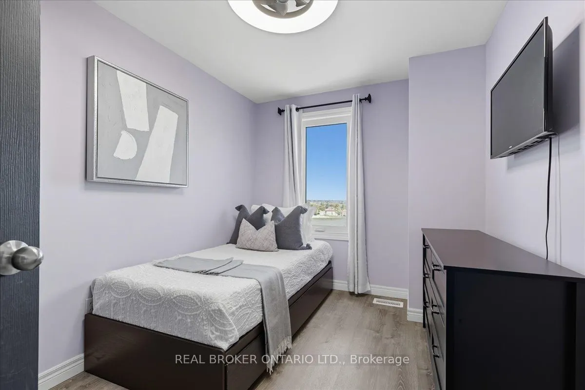 230 Blackhorne Drive, #9