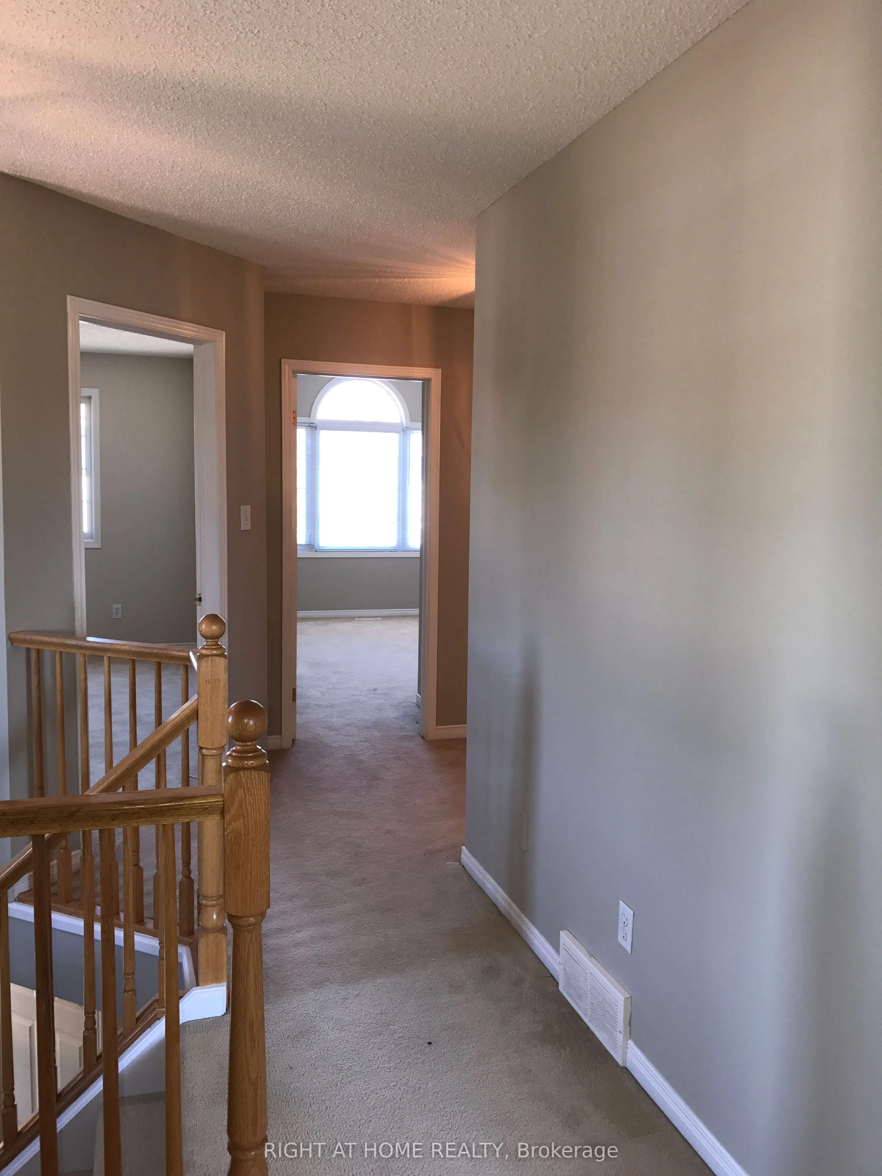 320 Ambleside Drive, #33