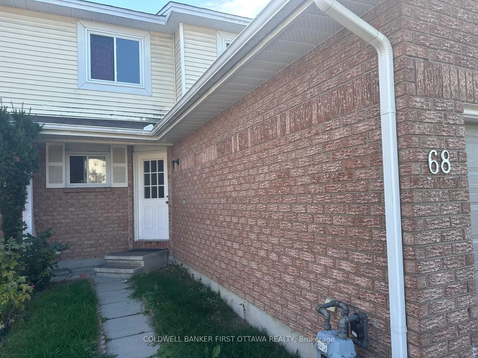 68 BURLINGTON Crescent