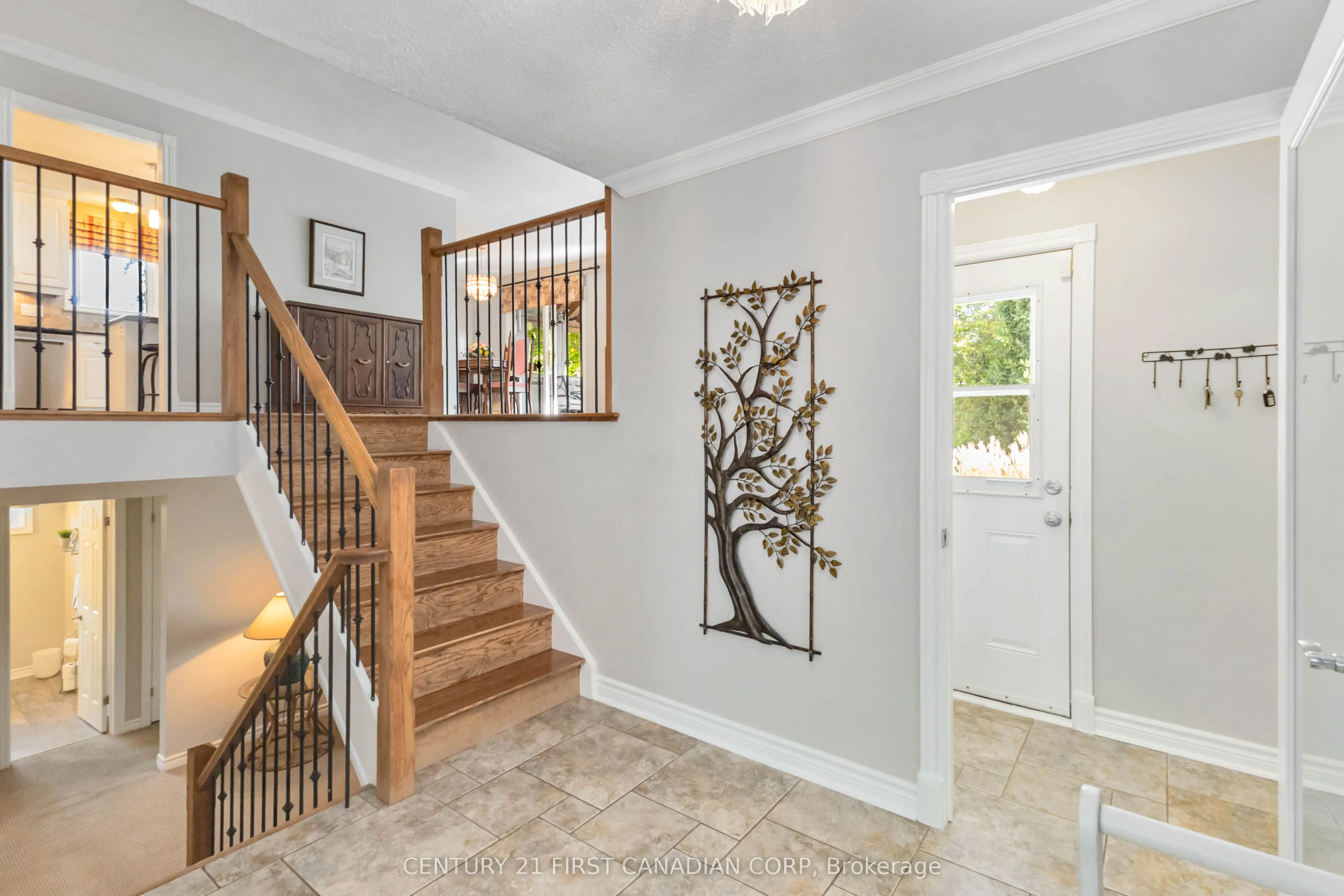 50 Farnham Crescent