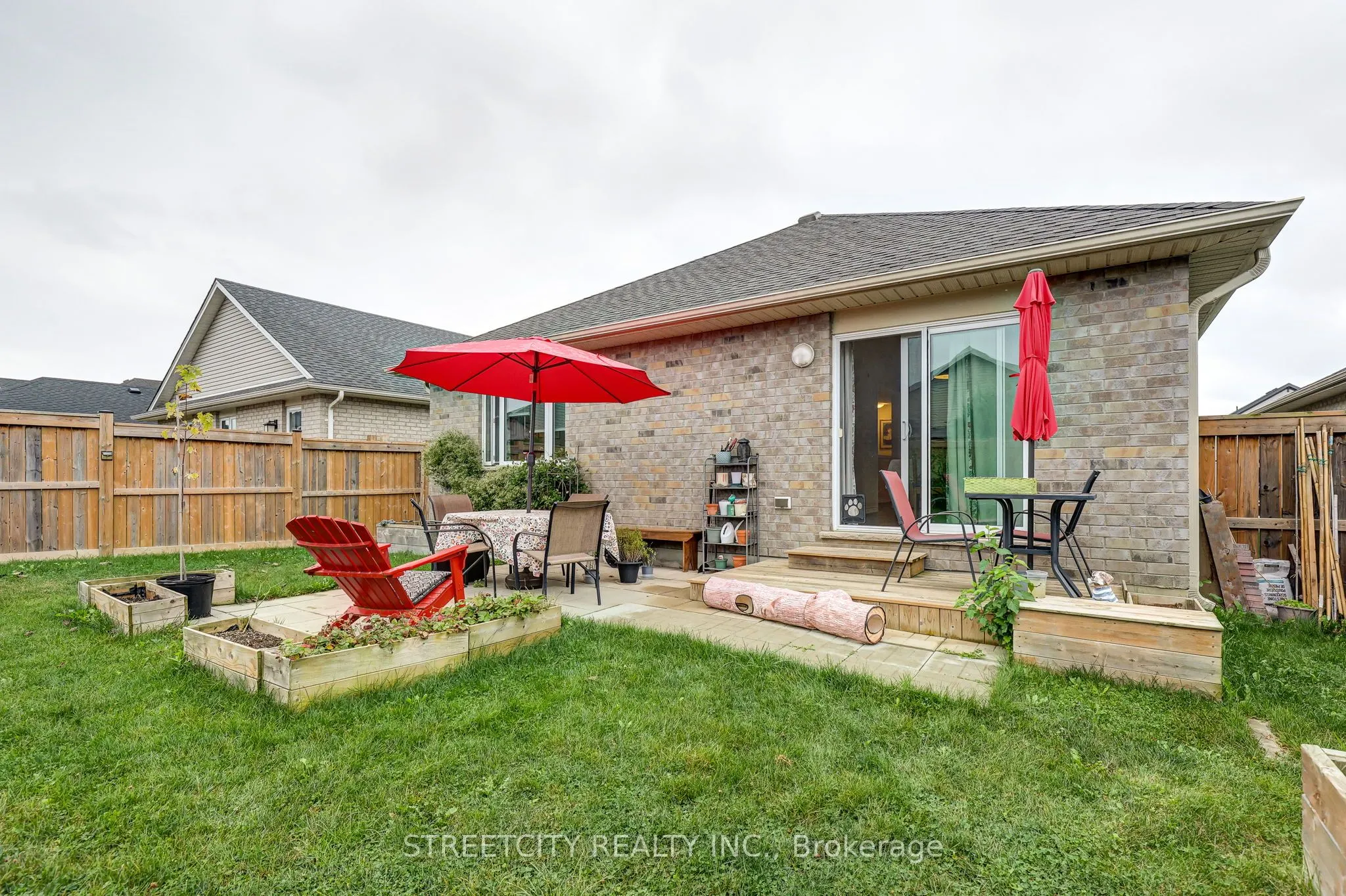 31 Acorn Trail