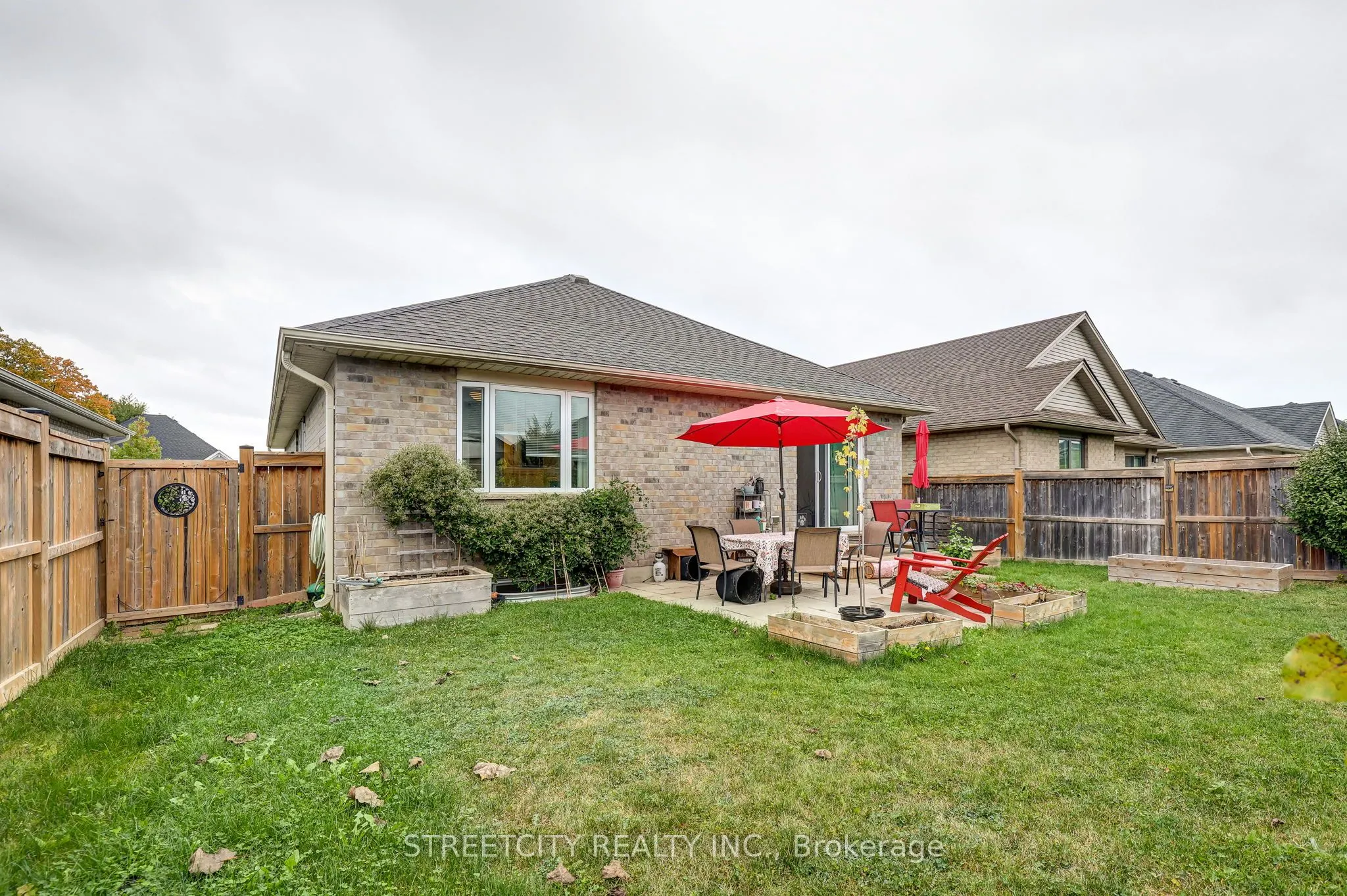 31 Acorn Trail