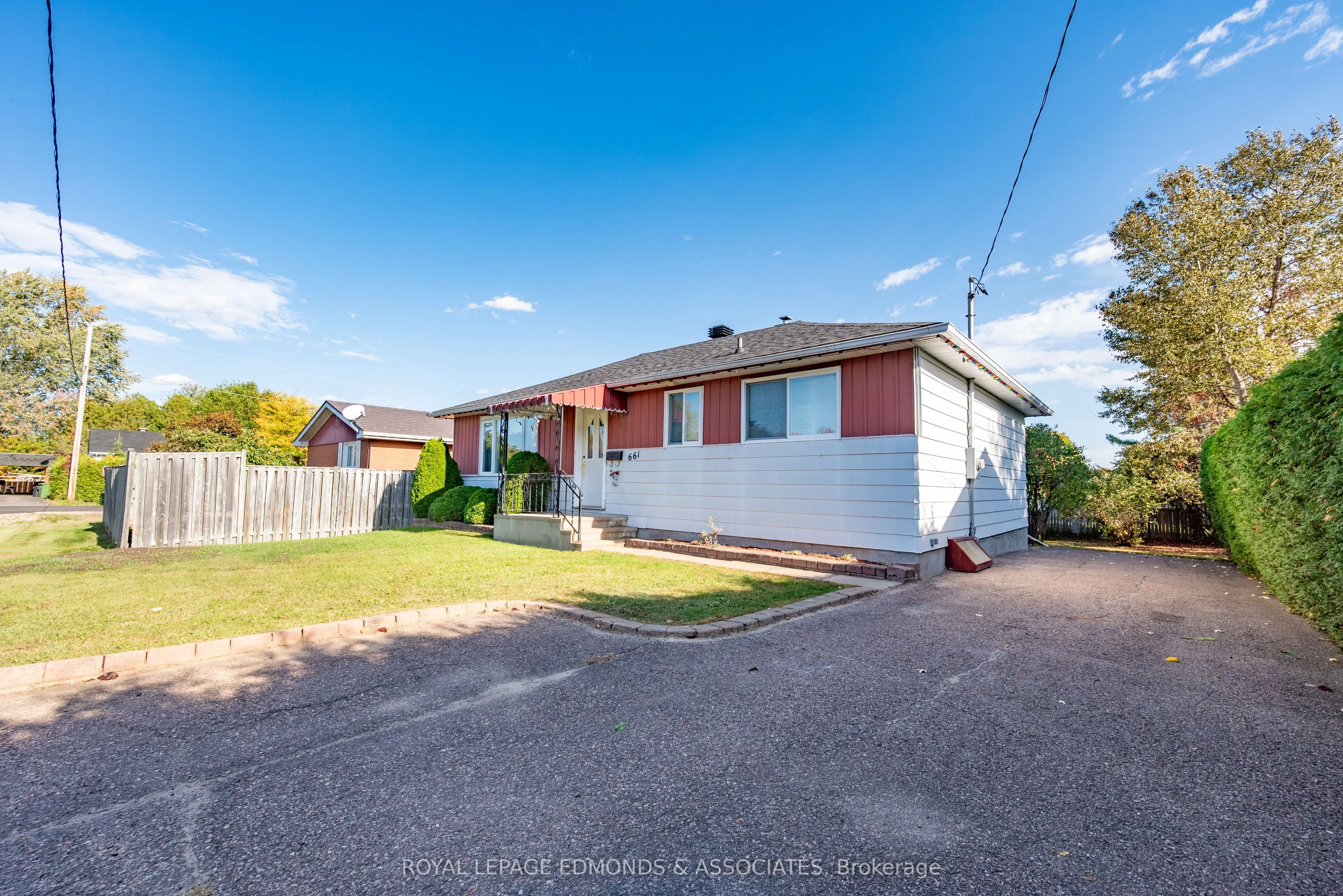 661 Angle Street