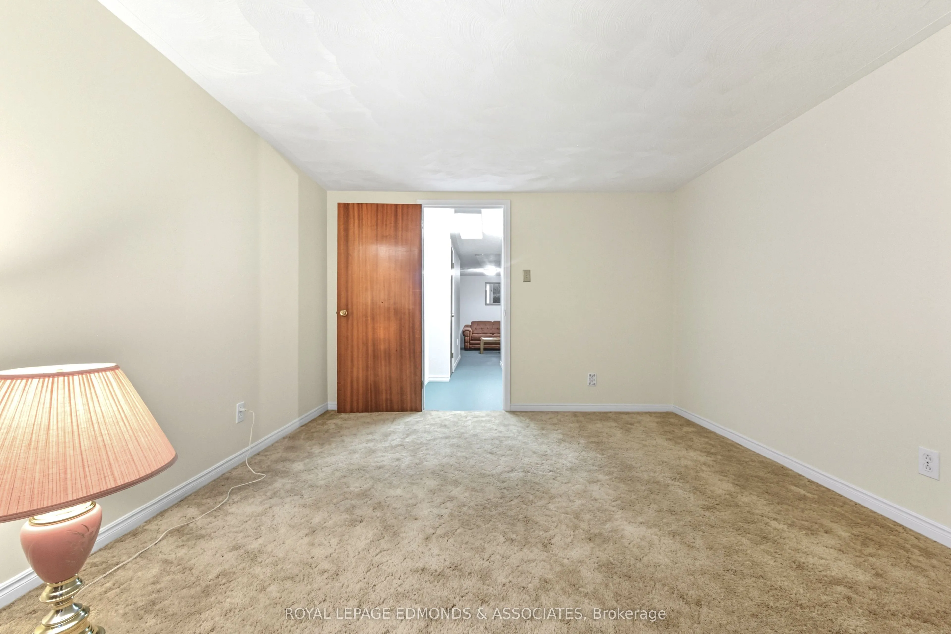 661 Angle Street