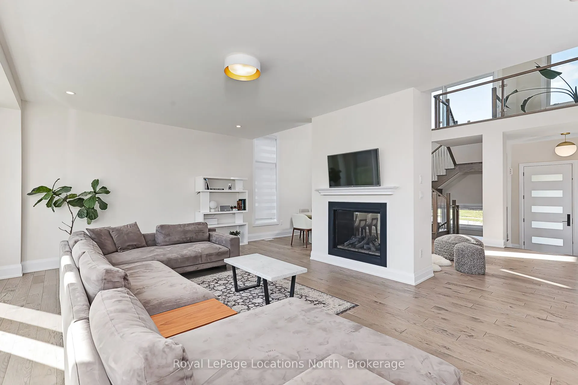 143 Springside Crescent