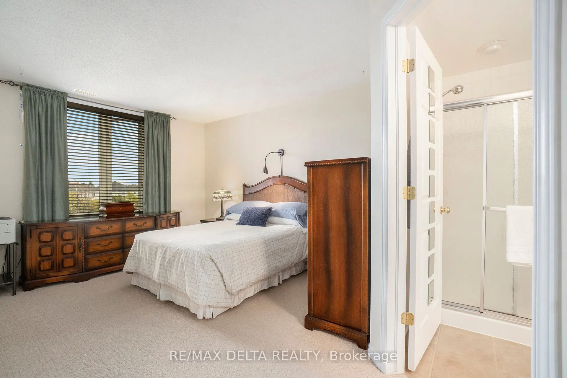 2086 Valin Street, #6