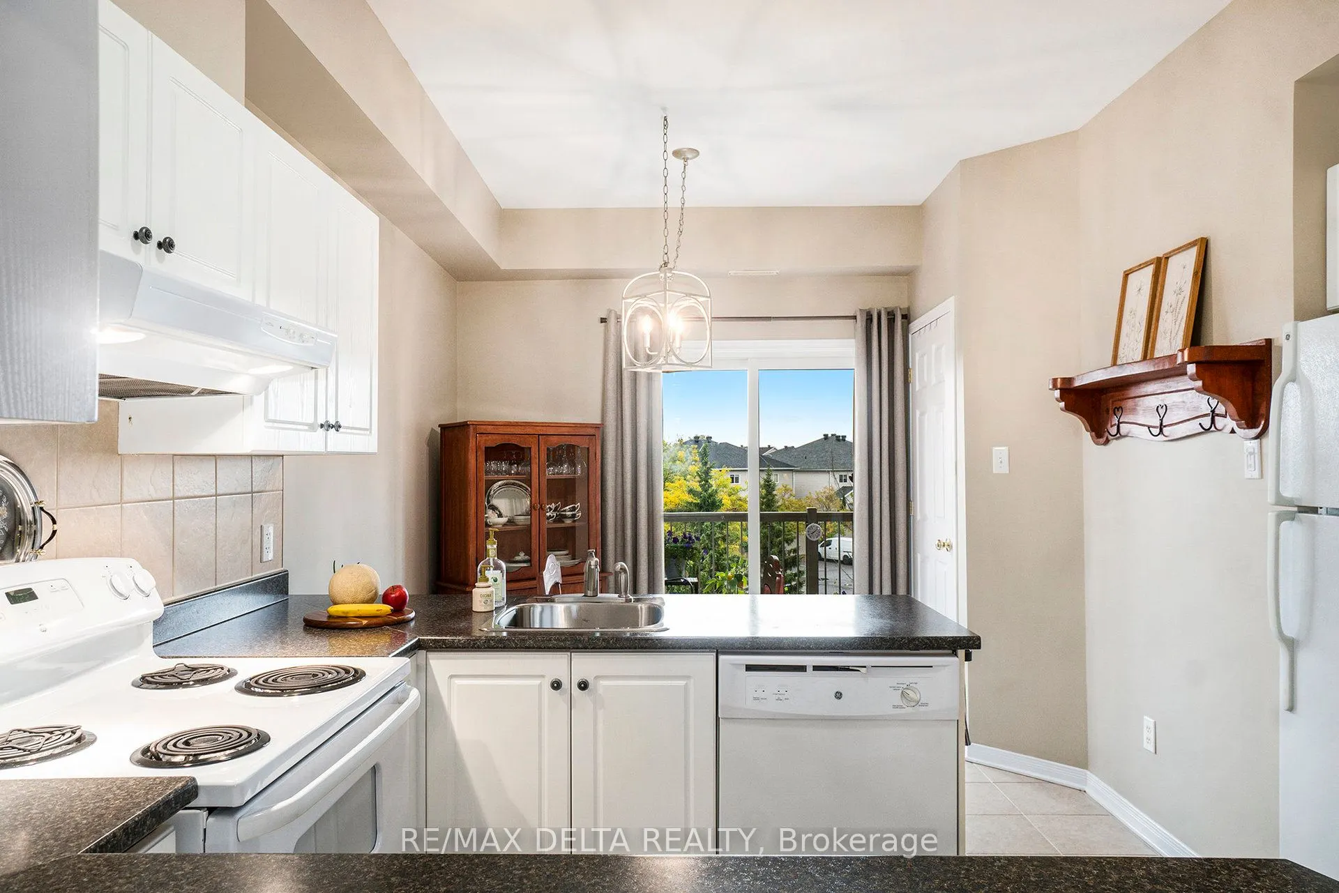 2086 Valin Street, #6
